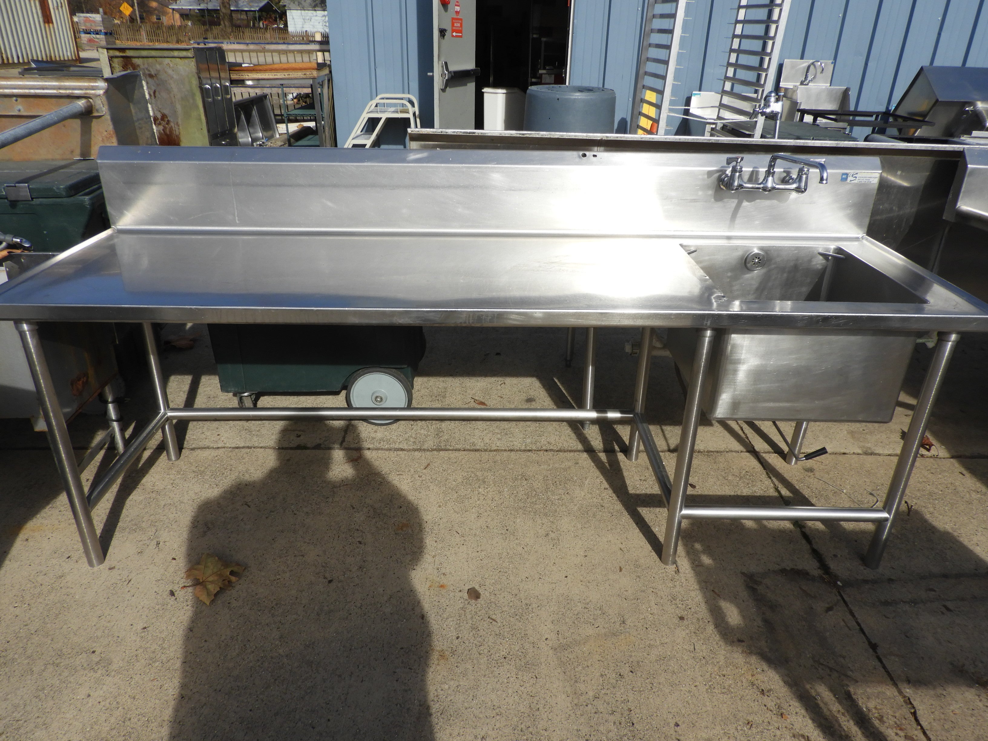 Used Single Compartment Stainless Steel Commercial Sink with Twist Drain - SS21