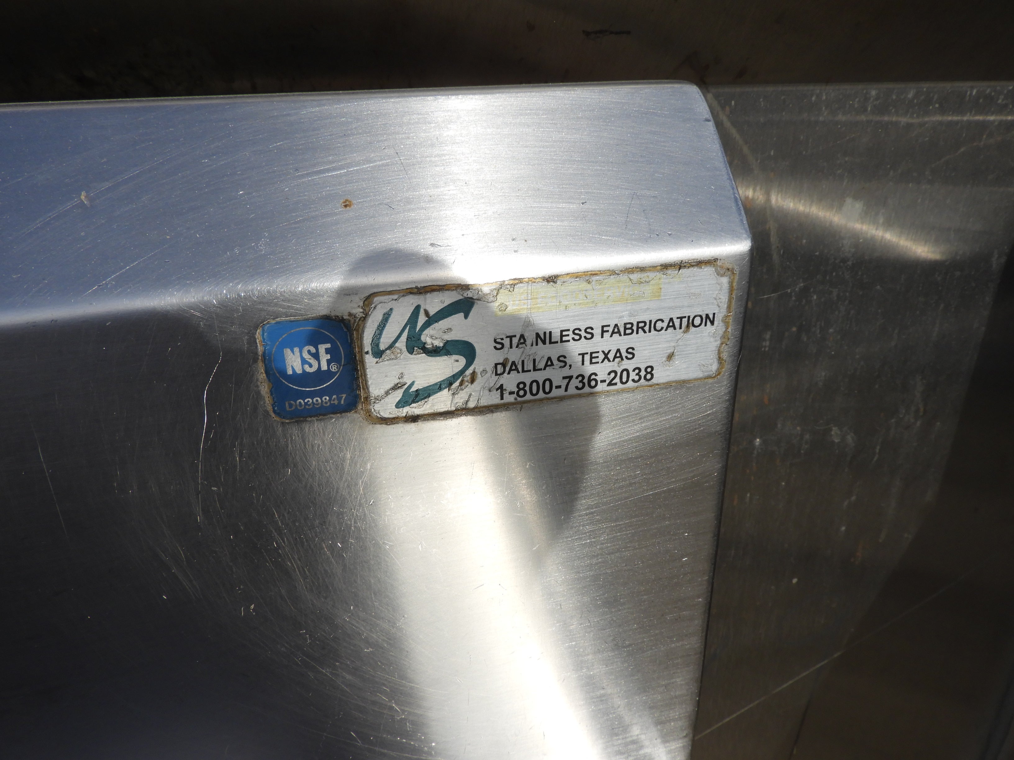 Used Single Compartment Stainless Steel Commercial Sink with Twist Drain - SS21