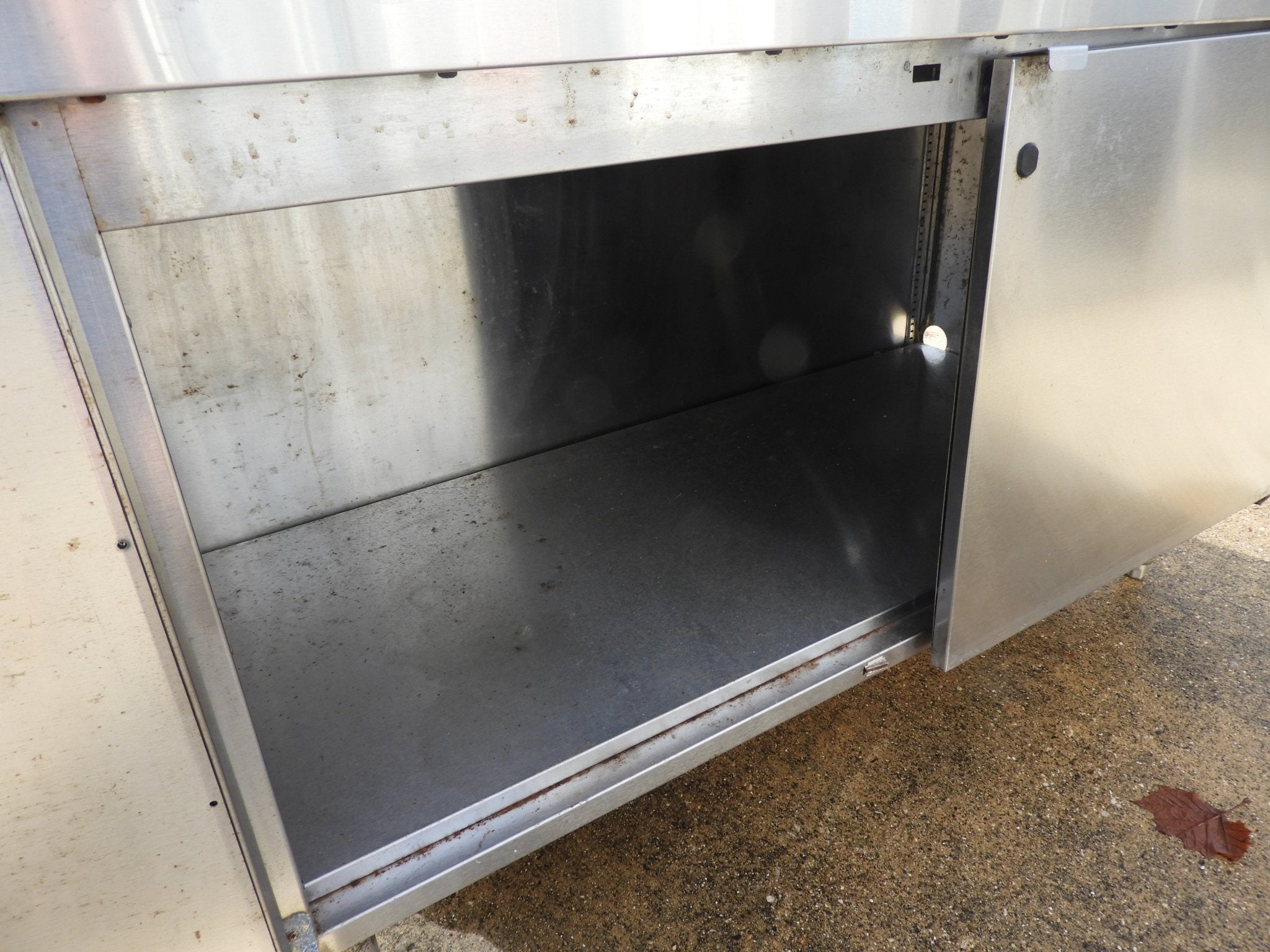 Used Stainless Steel Drain Board Under Counter Cabinet 48"x35"x24" - SS17 - Falcon Restaurant Supply - 4