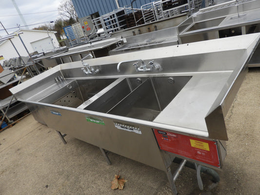 3 Compartment Stainless Steel Commercial Sink with Twist Drains and X-Stream Wash - SS18