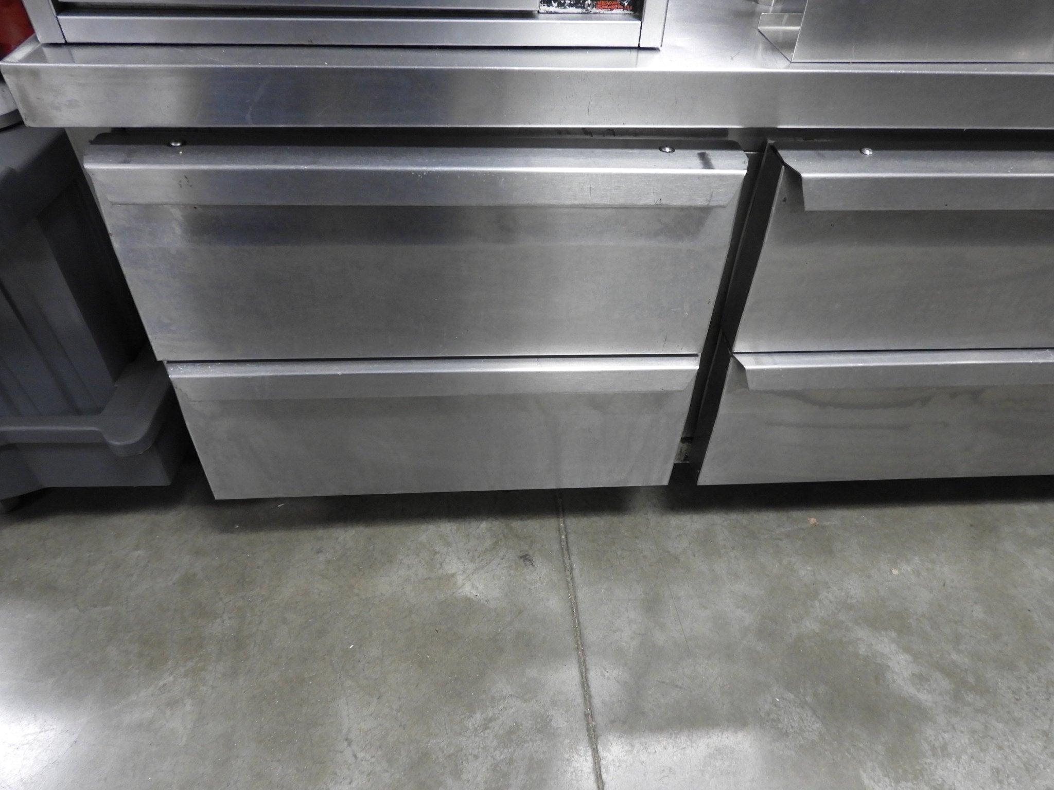 Used Continental D108GN 108"x35"x26" 6 Drawer Commercial Chef Base As Is - Falcon Restaurant Supply - 3