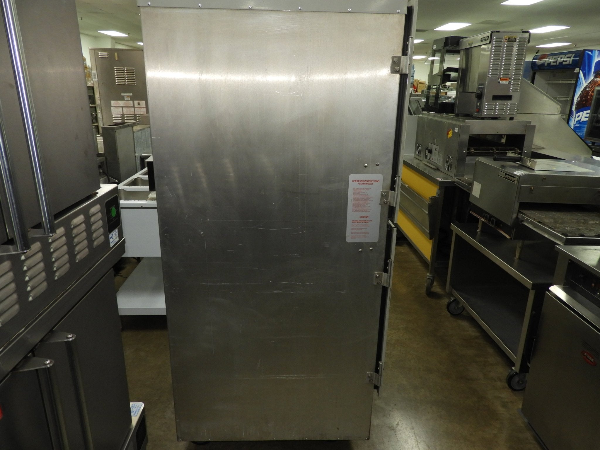 Used Metro C199 - HM2000 Heated Humidified 18 Pan Holding Cabinet Food Warmer 120V - Falcon Restaurant Supply - 10