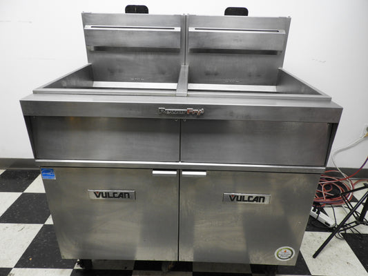 Used Vulcan 2TR65AF-1 PowerFry3 Natural Gas Floor Fryer 130-140 lb. 2 Unit Floor Fryer 160,000 BTU on Casters