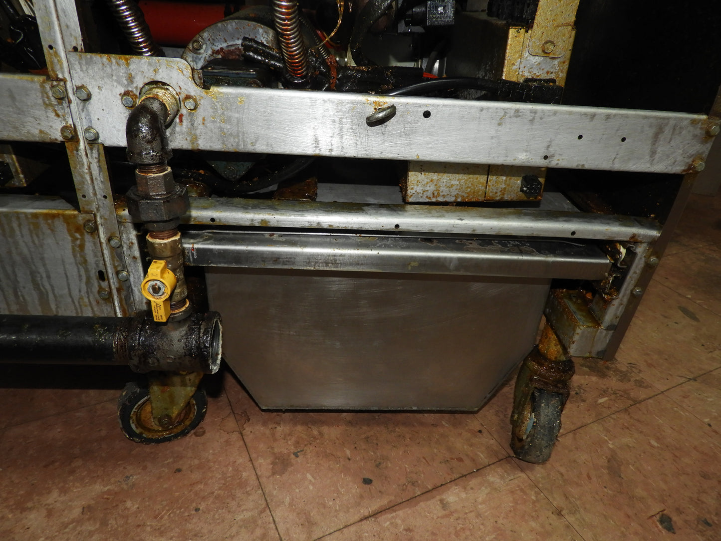 Used Vulcan 2TR65AF-1 PowerFry3 Natural Gas Floor Fryer 130-140 lb. 2 Unit Floor Fryer 160,000 BTU on Casters