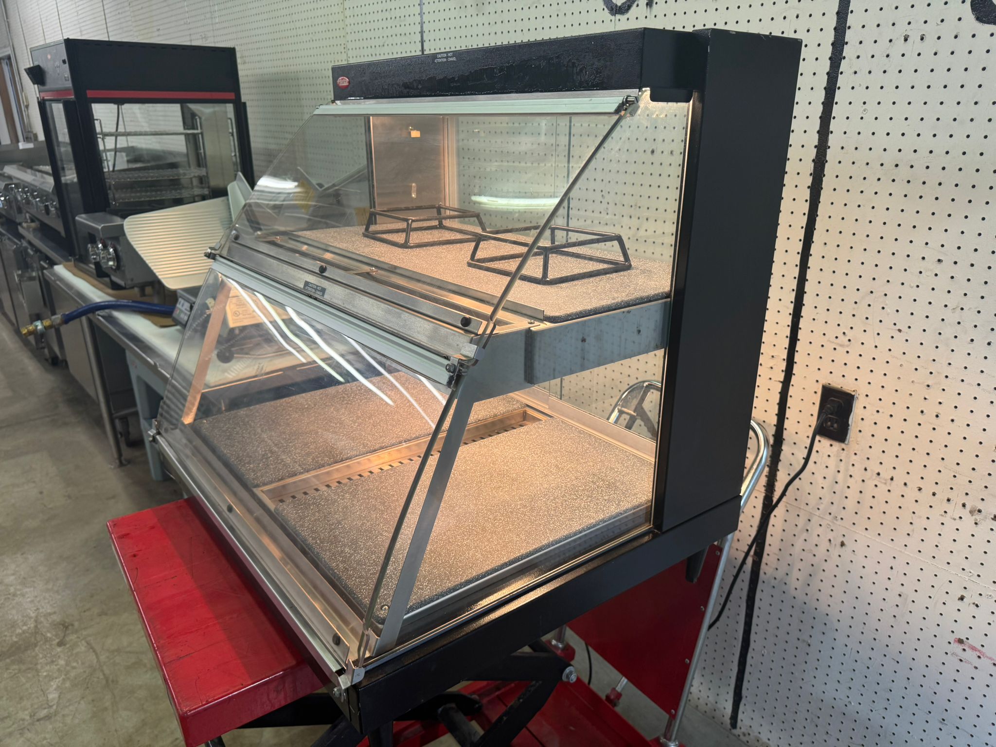 Used Hatco GRCDH-2PD 32" Glo-Ray Merchandiser Warmer with Humidity Control - 120V