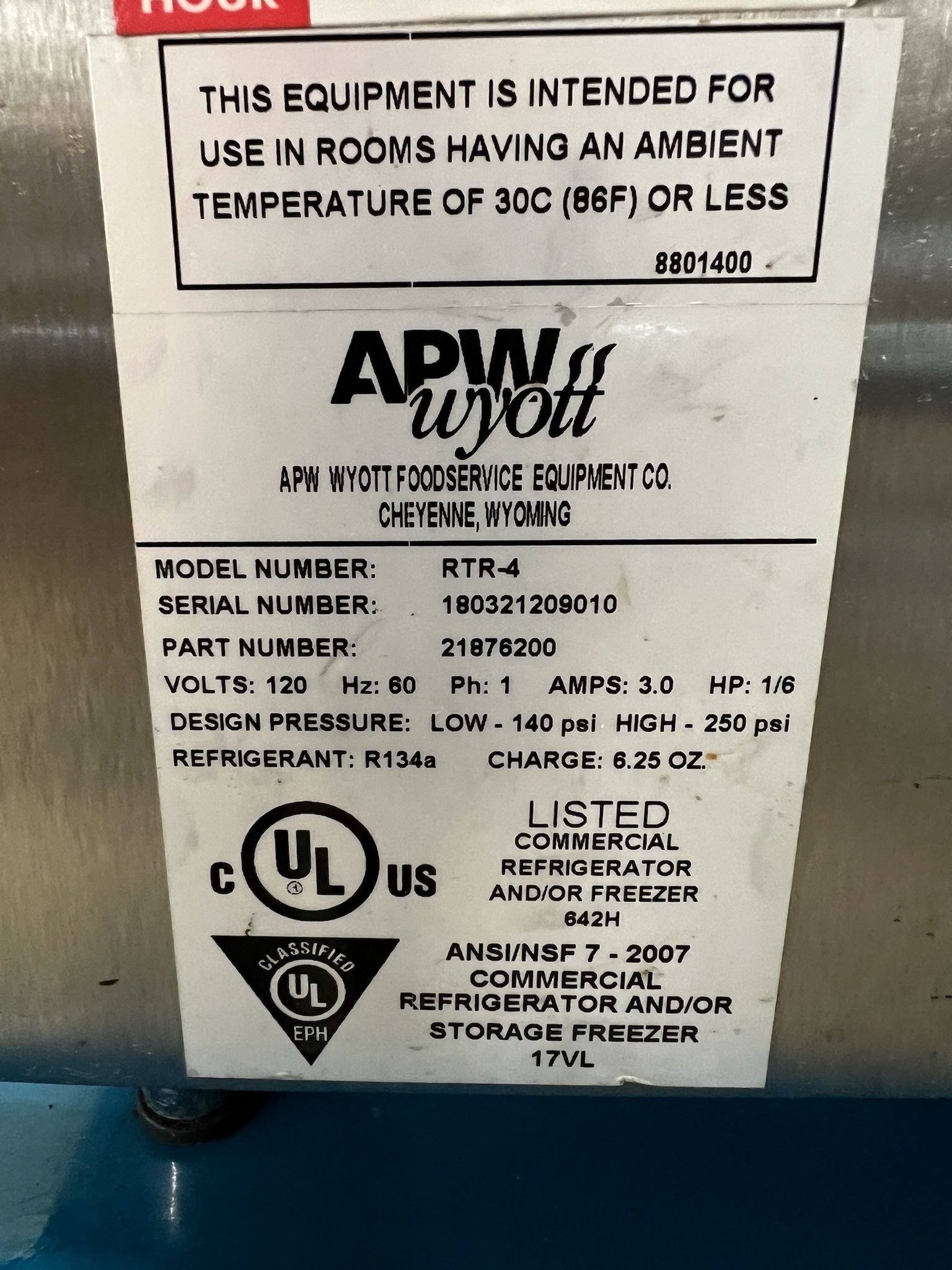 Used 17' APW Wyott RTR-4 Refrigerated Countertop Topping Rail 120 Volts