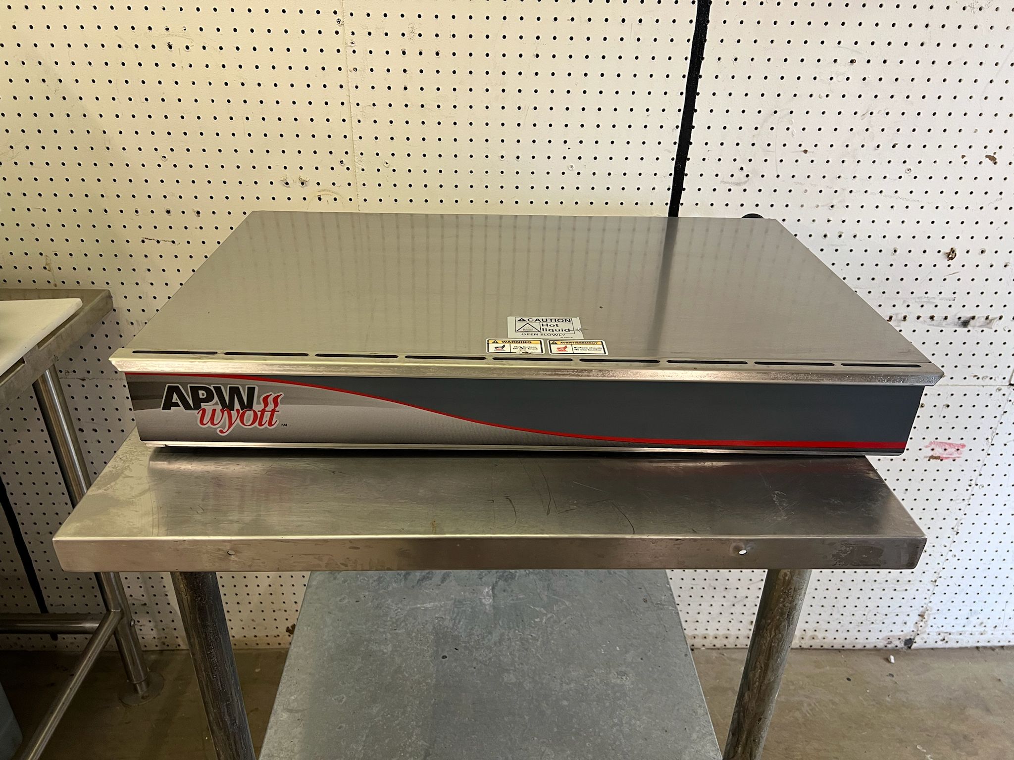 New APW Wyott SPTU-50N Heat and Hold Hot Dog Warming Drawer 120V