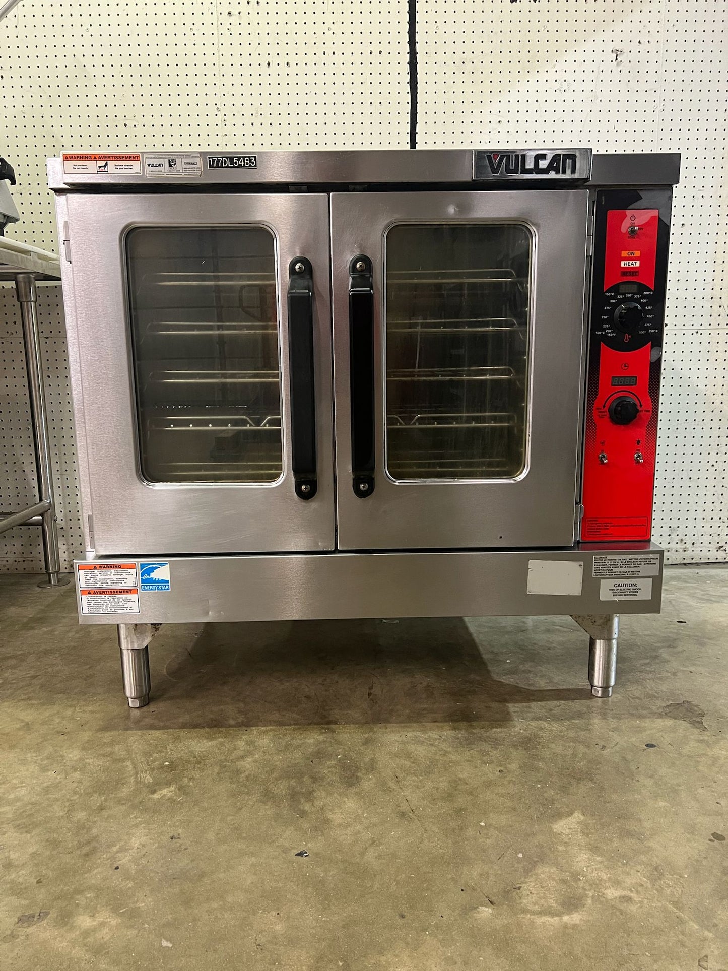 Used Vulcan VC5GD-11D1 Single Deck Natural Gas Convection Oven