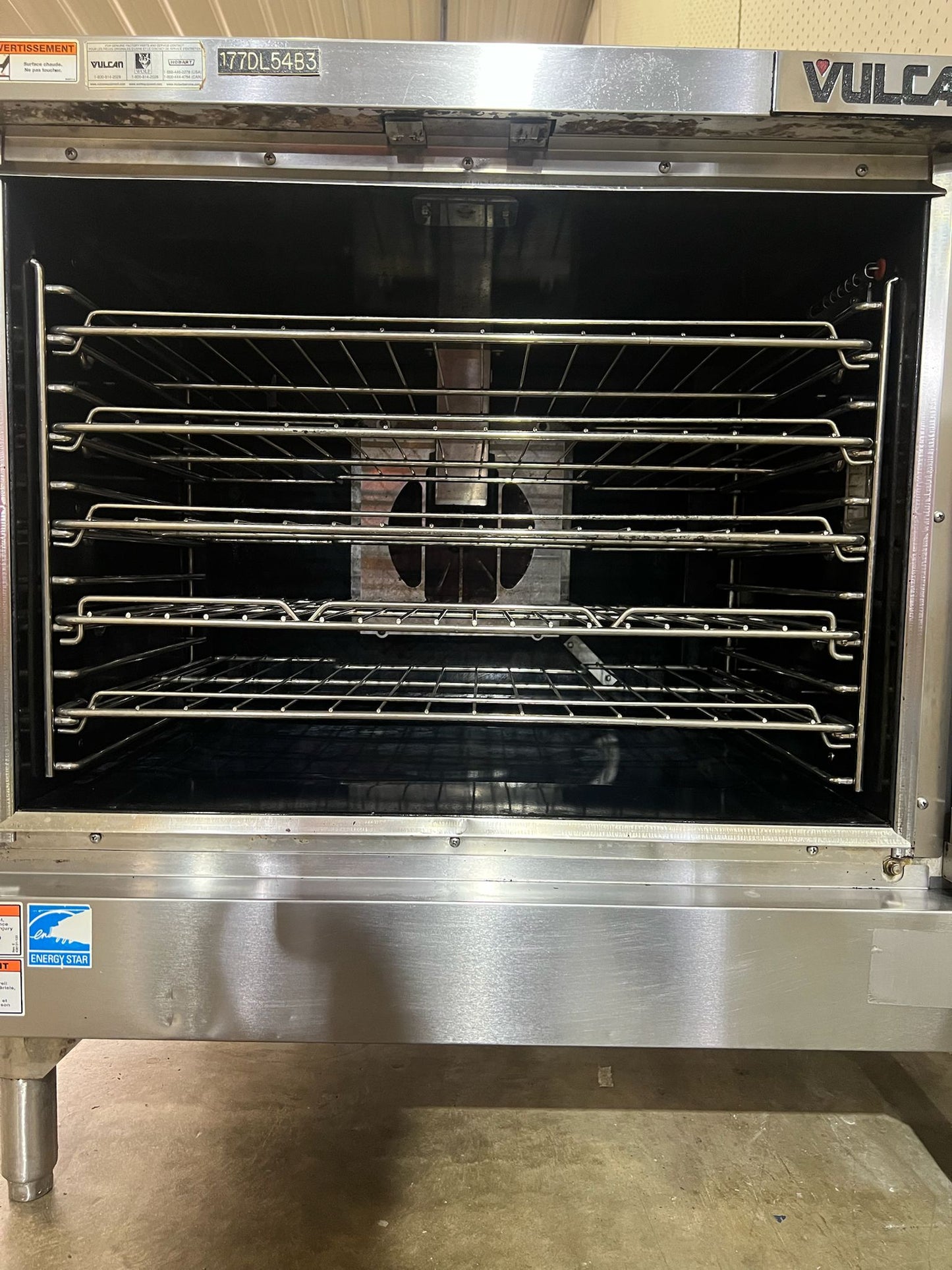 Used Vulcan VC5GD-11D1 Single Deck Natural Gas Convection Oven