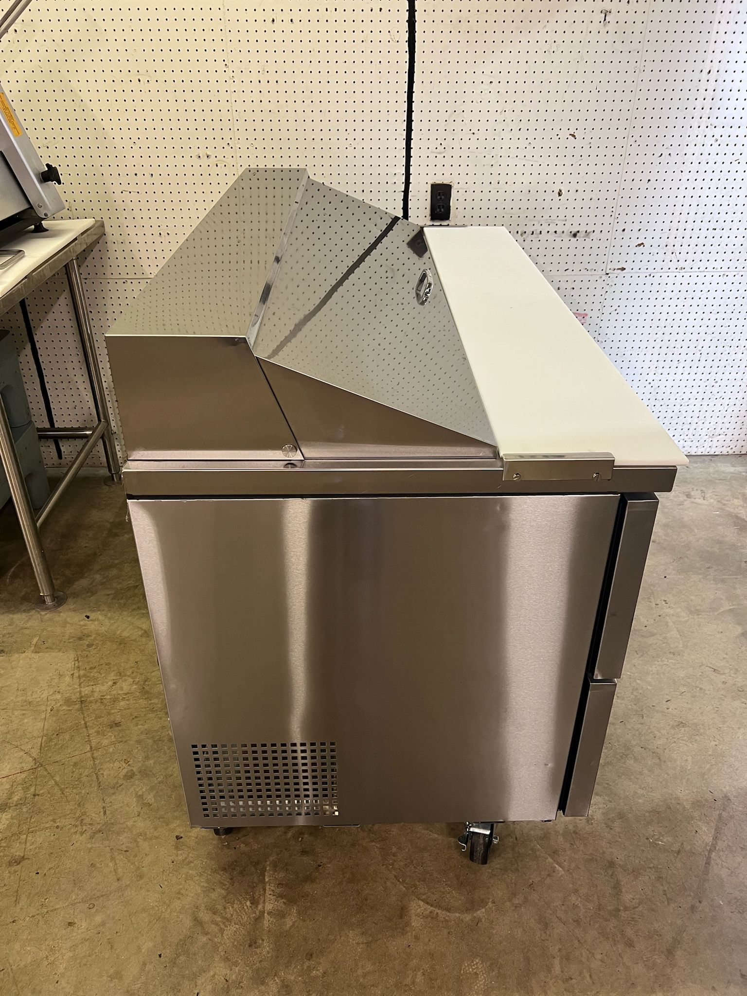 Used Turbo Air TST-60SD-D4-N 60" 4 Drawer Refrigerated Sandwich Prep Table 120V - WO1