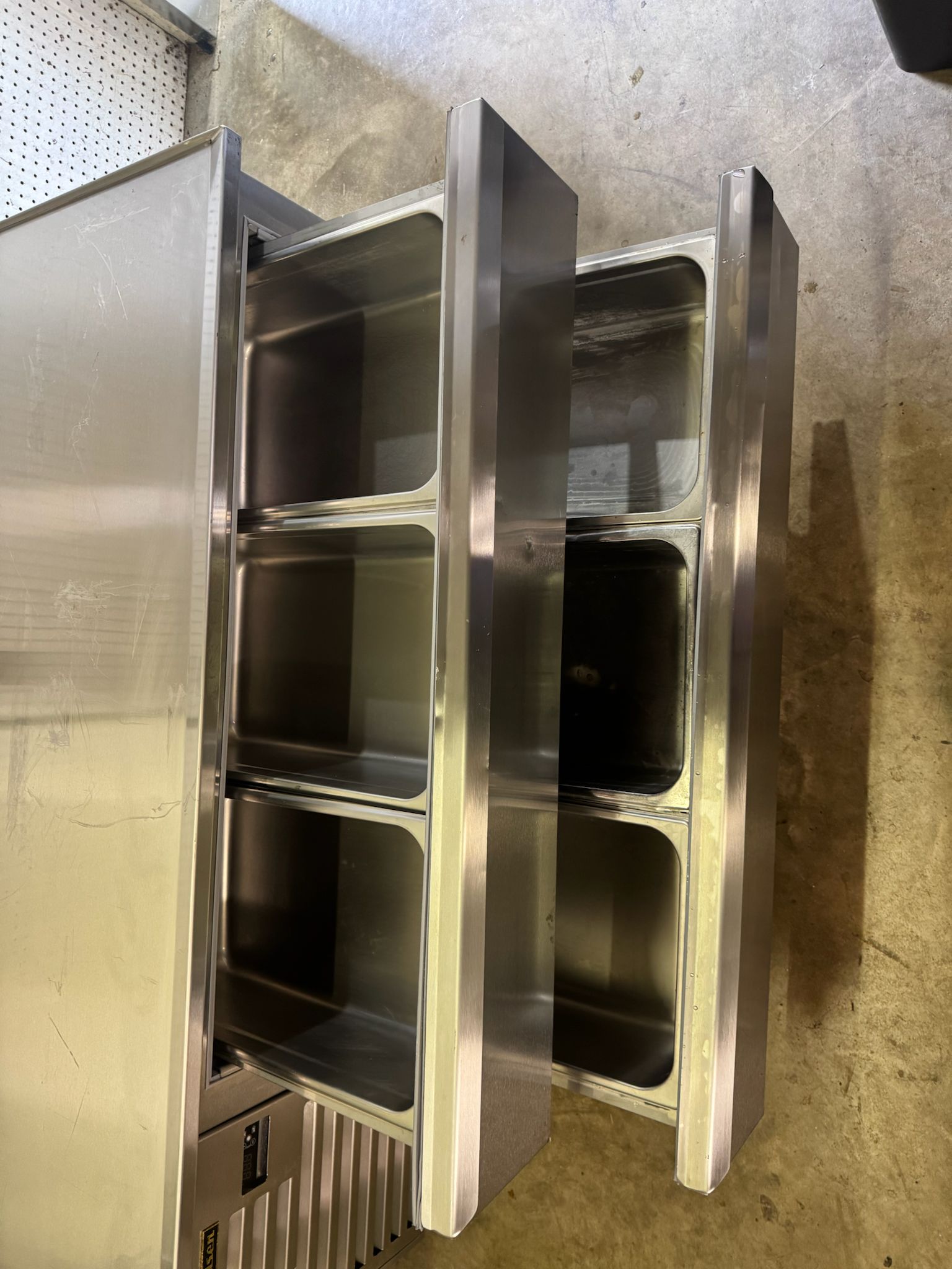 Used Traulsen TE060HT 2 Drawer 60" Refrigerated Chef Base 120V - WO1