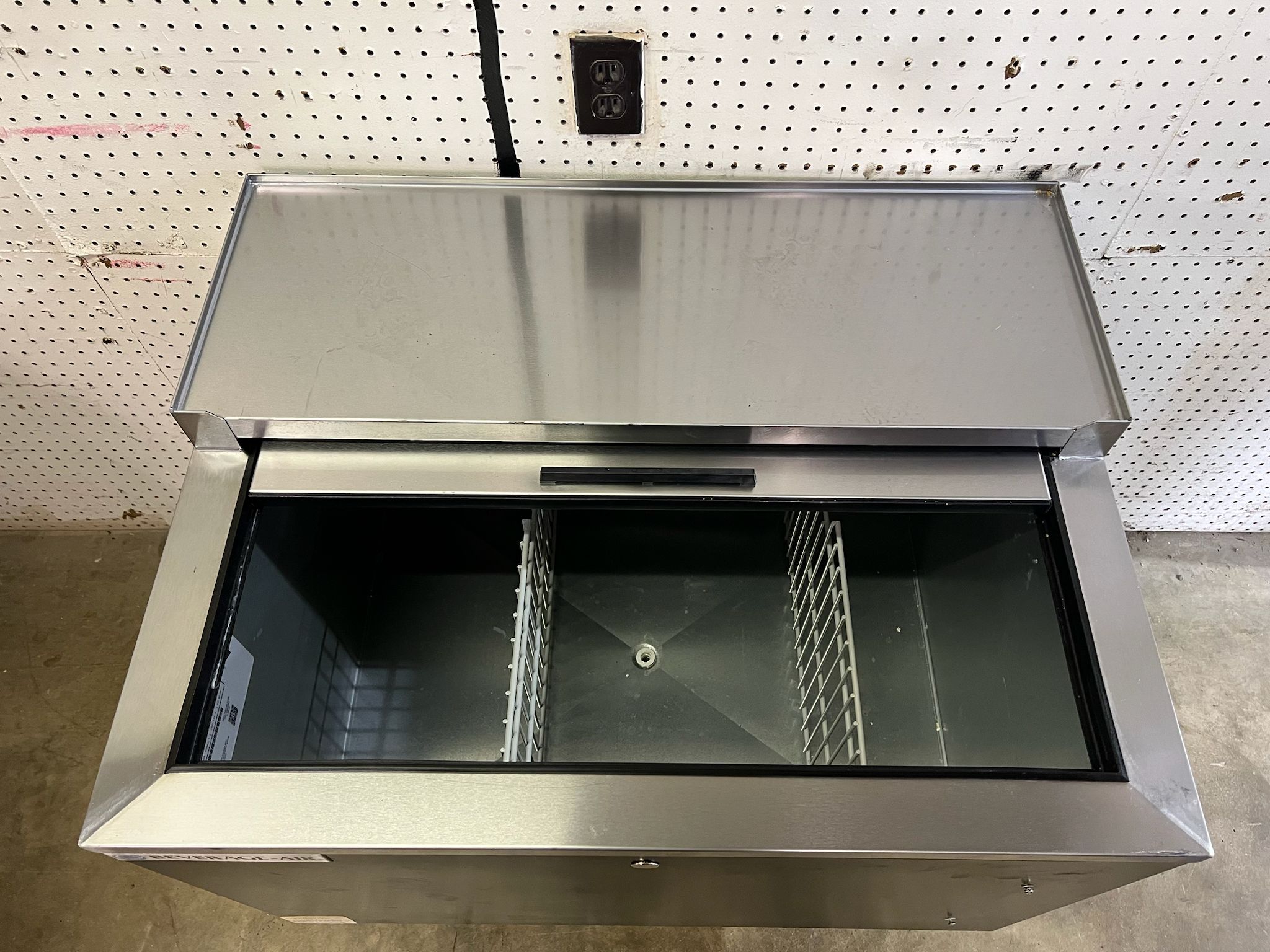 Used Beverage-Air SF34HC-B 34" Black Shallow Well Bottle Cooler 115V - WO1