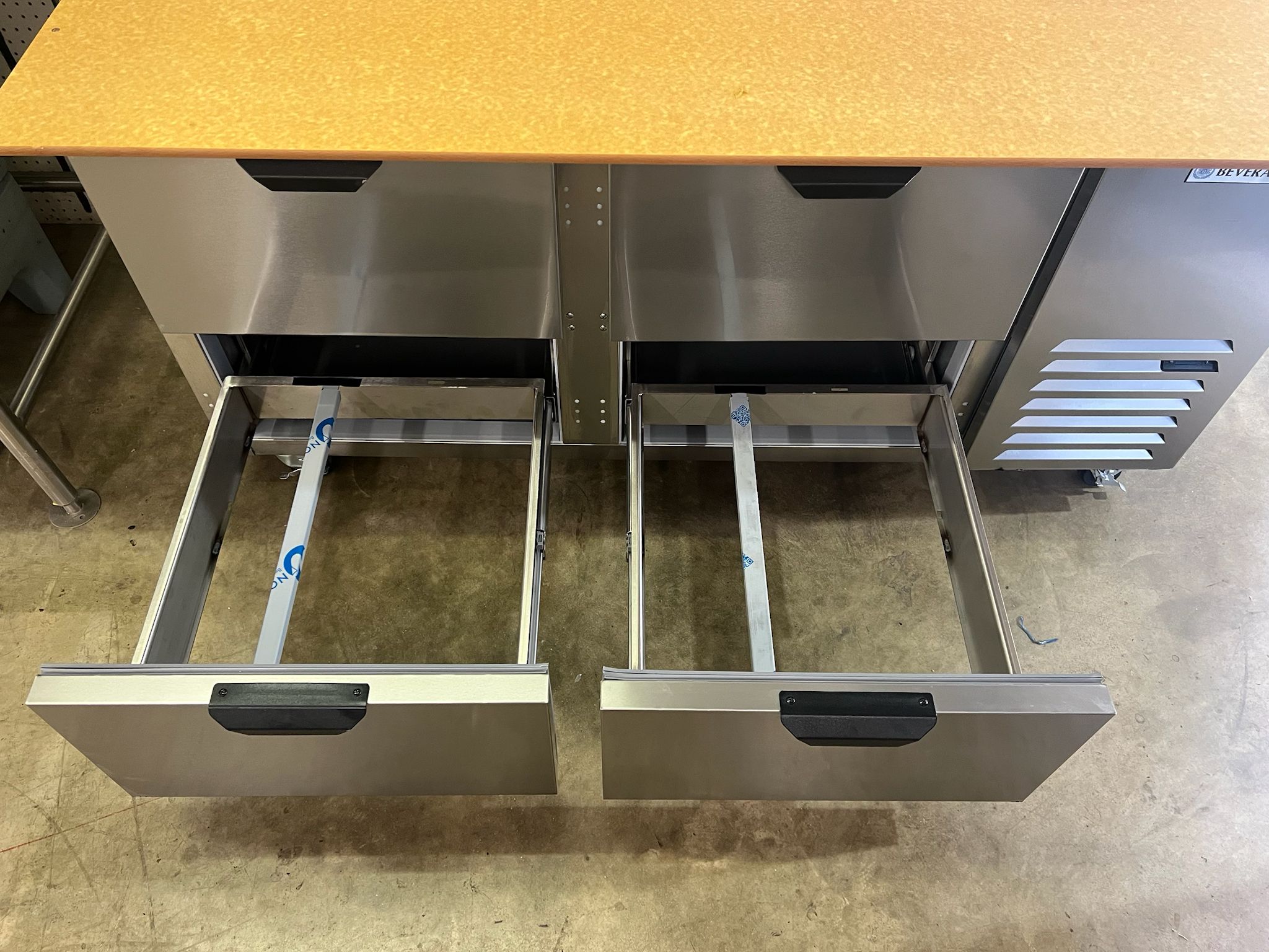 Used 67" Beverage-Air DPD67HC-4 Refrigerated 4 Drawer Pizza Prep Table 115V - WO1