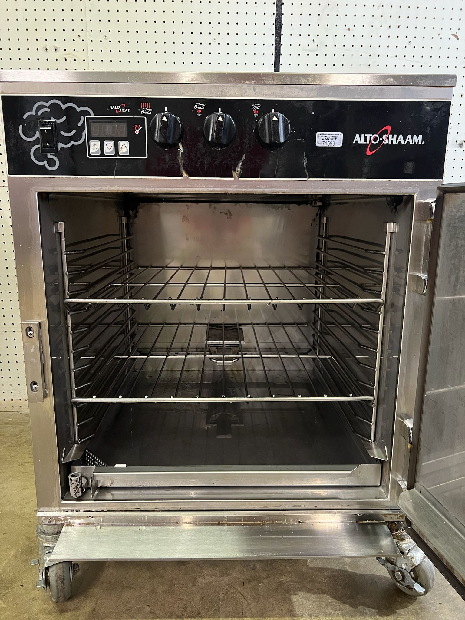 Used Alto - Shaam 767 - SK Undercounter Cook and Hold BBQ Smoker Oven 208/240V - Falcon Restaurant Supply - 6