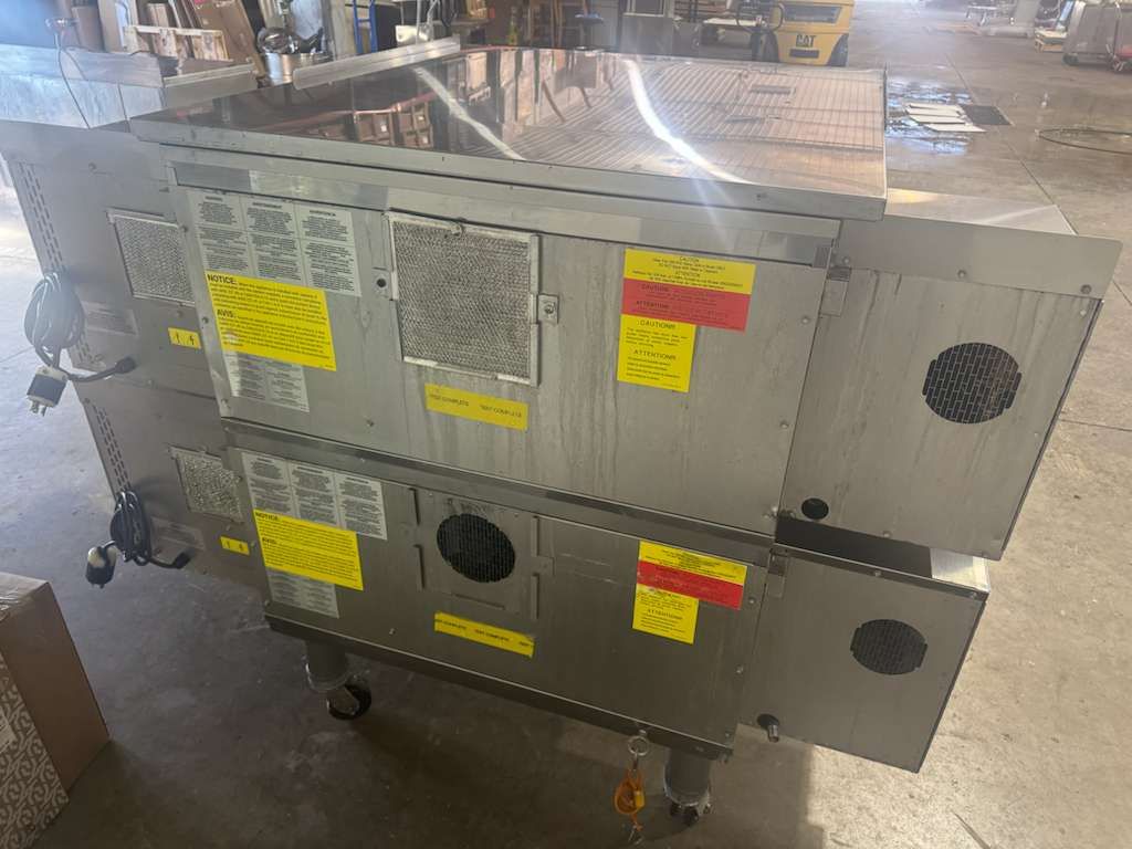 Used 2023 65" Middleby PS638G-2 Natural Gas Double Impingement Conveyor Oven 208/240V 1ph