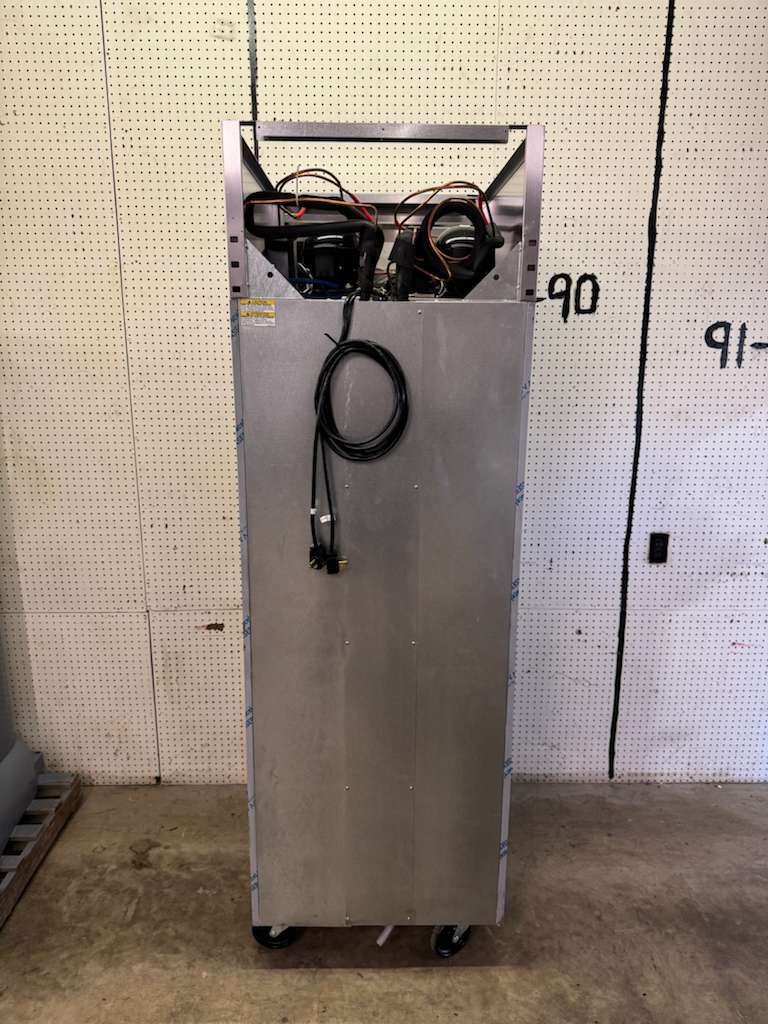 Used Beverage - Air PRF12 - 12HC - 1HS Half Door Dual Temperature Reach - In 115V - WO1 - Falcon Restaurant Supply - 5