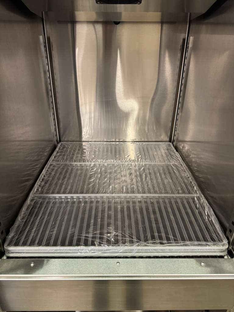 Used Beverage - Air PRF12 - 12HC - 1HS Half Door Dual Temperature Reach - In 115V - WO1 - Falcon Restaurant Supply - 8