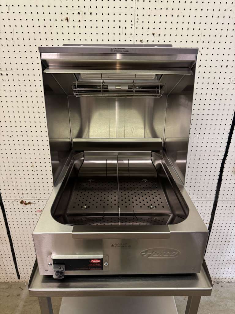 Used Hatco GRFHS-16 Glo-Ray 16" Portable Fry Holding Dump Station - 120V, 1090W - WO!