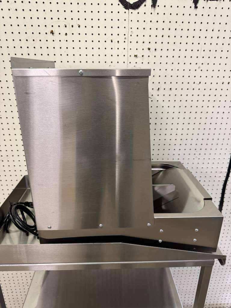 Used Hatco GRFHS-16 Glo-Ray 16" Portable Fry Holding Dump Station - 120V, 1090W