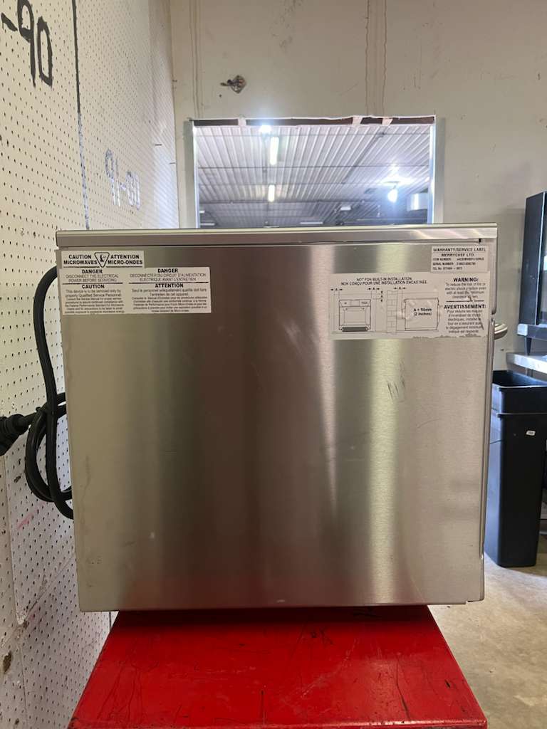 Used 2021 Merrychef eikon e4 High-Speed Accelerated Cooking Oven 220V