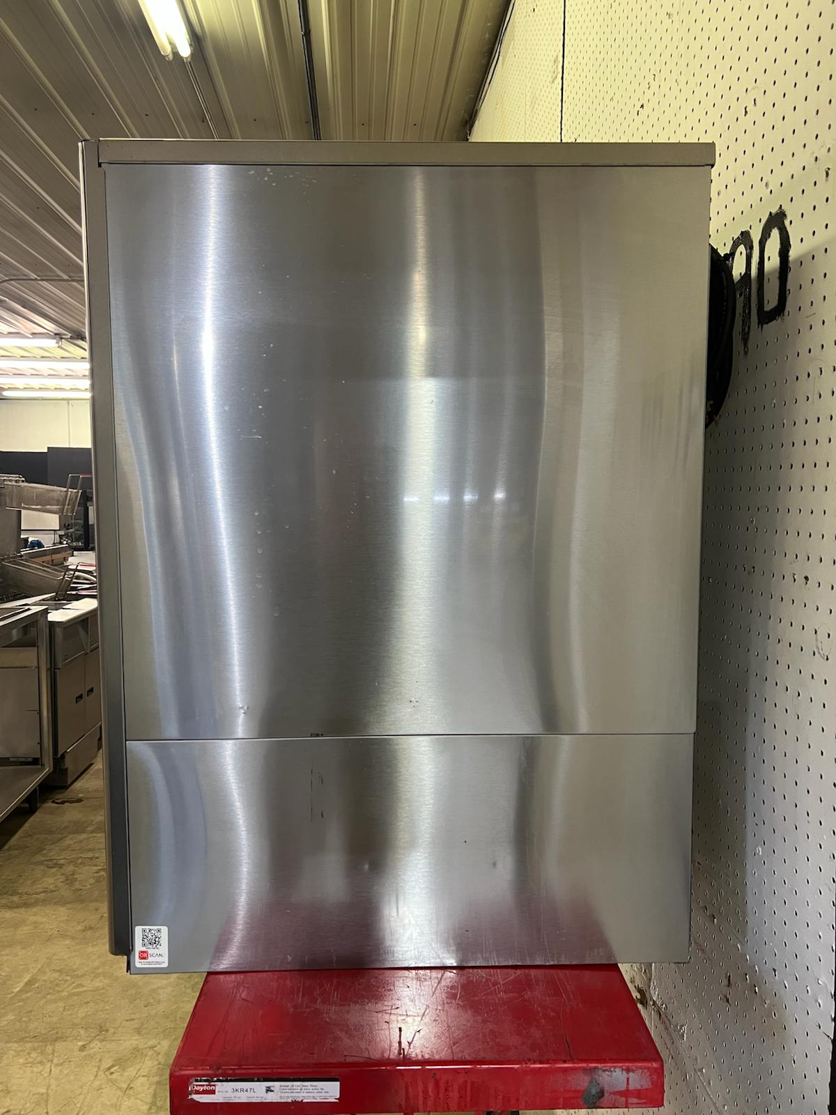 Used Hoshizaki KM-650MAH Crescent Cuber Air Cooled 520lb/24hr Ice Machine 208V - FG