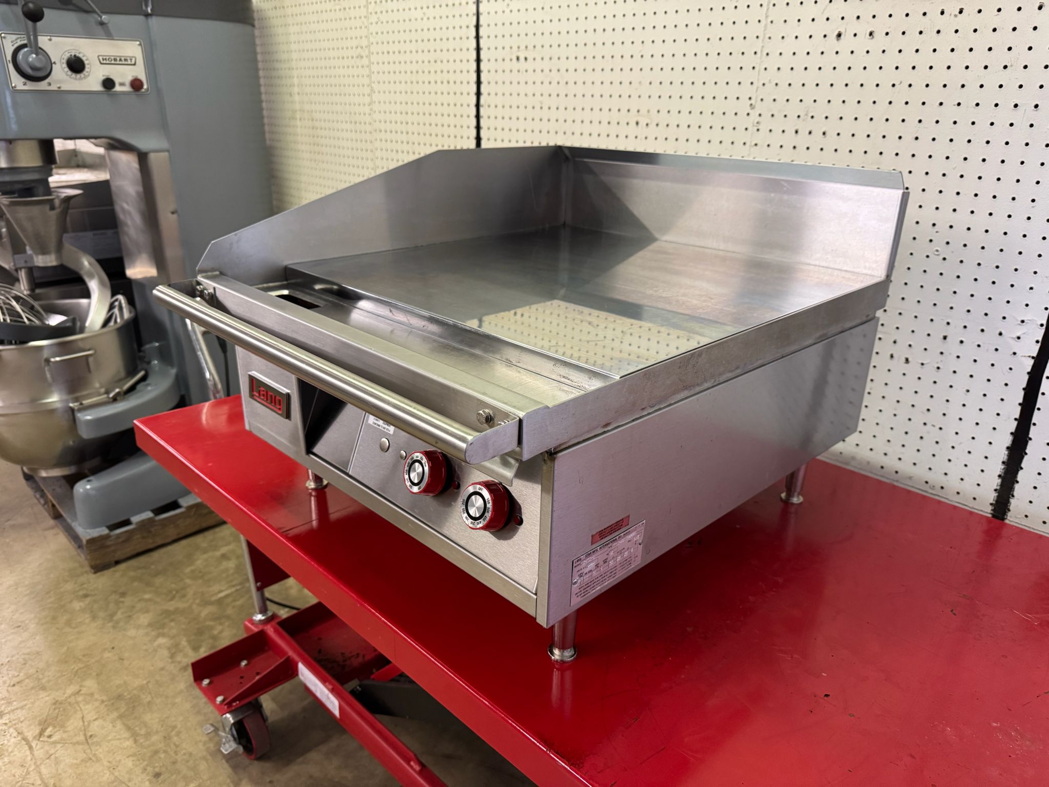 Used 24" Lang 124TC Electric Countertop Griddle Thermostatic Controls, 208v