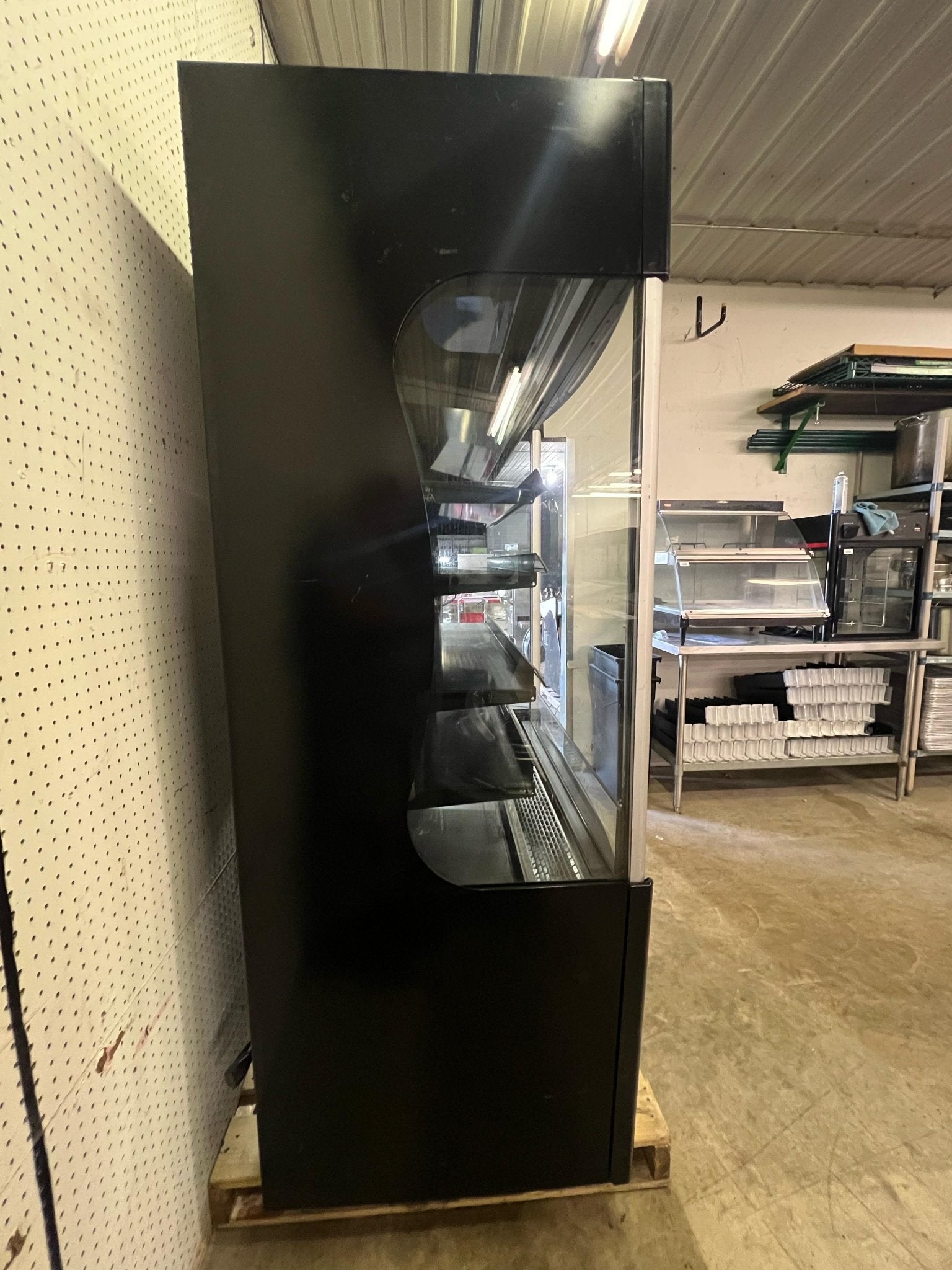 Used True TAC - 48 - LD 48" Vertical Open Air Cooler 5 Levels 208/230V 1ph - Falcon Restaurant Supply - 4