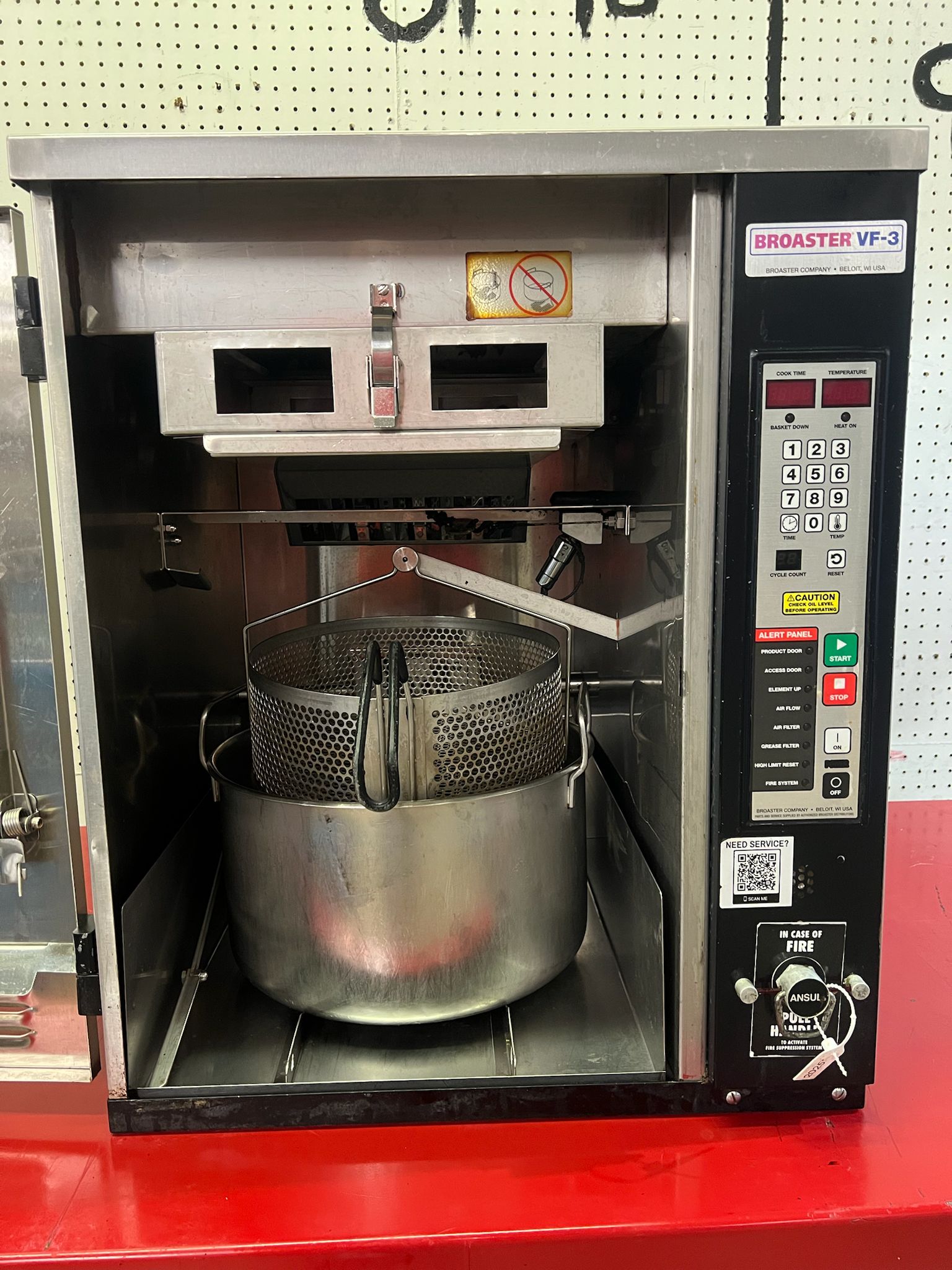 Used Broaster VF - 3 Ventless Countertop Fryer with ANSUL System 120/208V 1PH - Falcon Restaurant Supply - 3