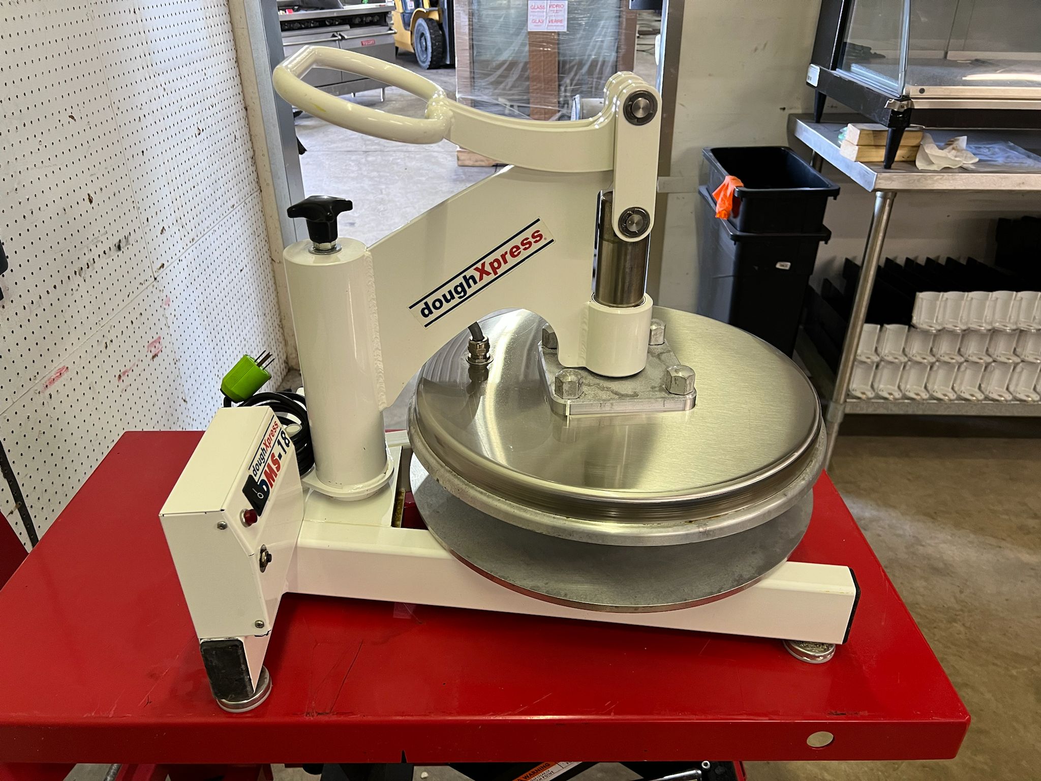 Used 18" DoughXpress DMS-18 Manual Swing Away Pizza Dough Press - 120V
