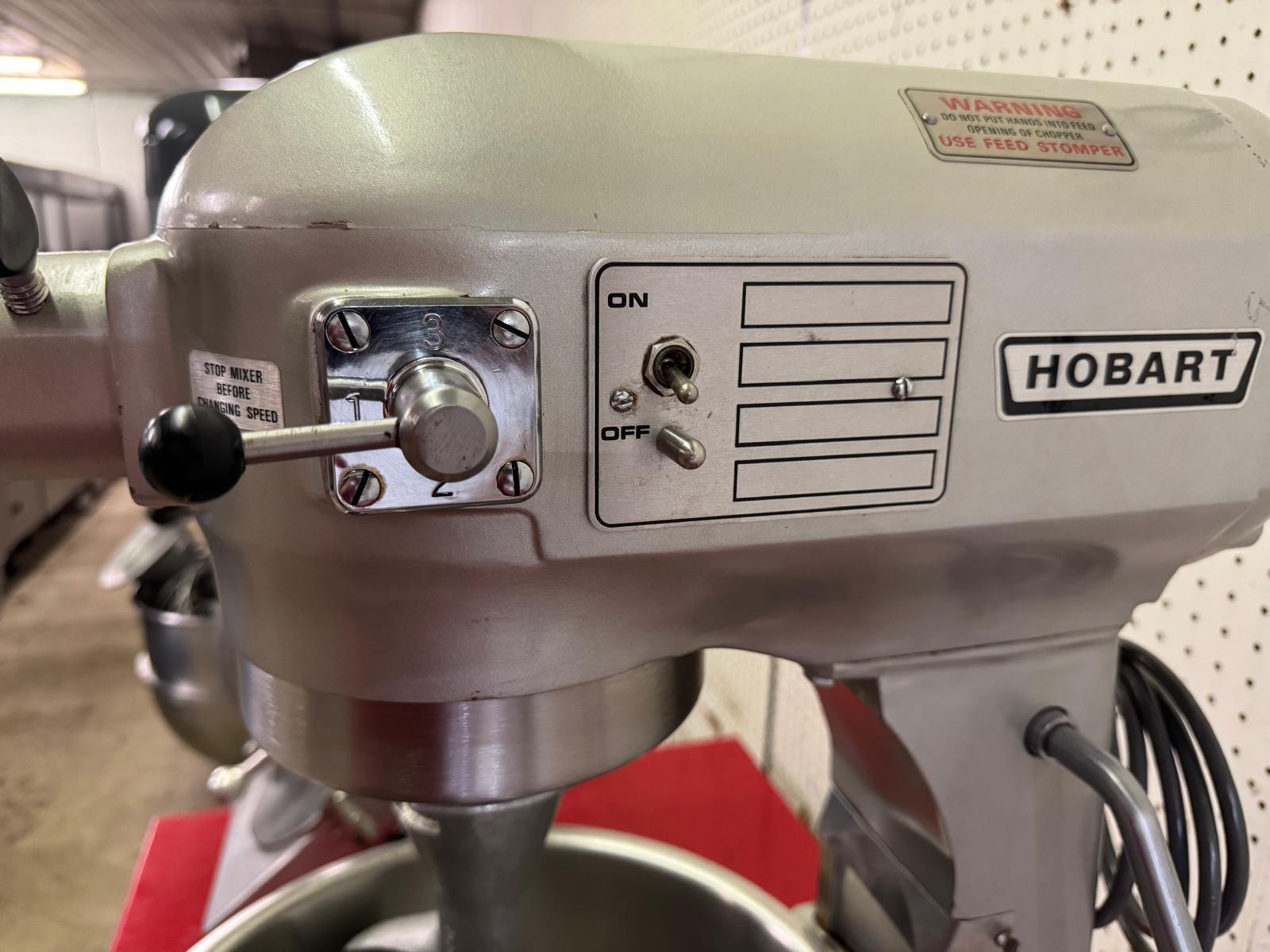 Used Hobart A-200 - 20 Quart Commercial Stand Mixer with Attachments 120V