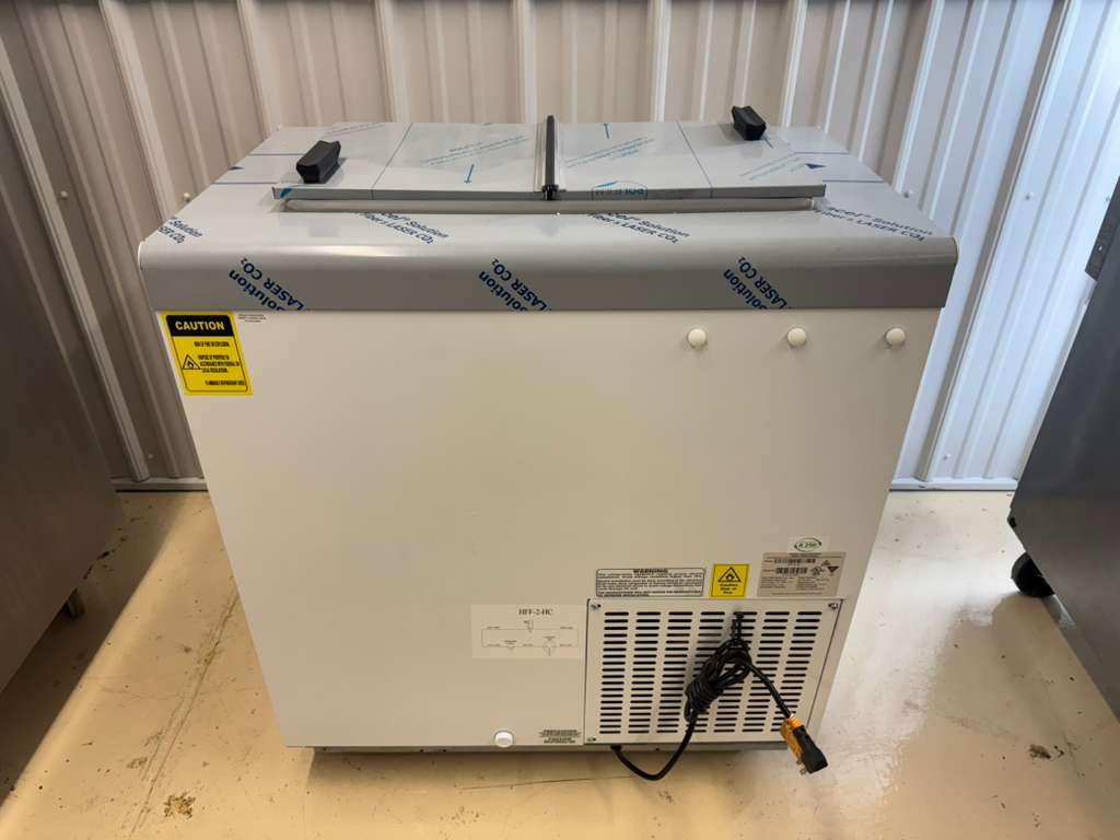 New Excellence HFF-2HC 32" Flip Lid Ice Cream Freezer Dipping Cabinet 120V