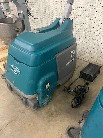 Tennant T-1 Lithium Battery Walk-Behind Scrubber Vacuum w/Charger JS