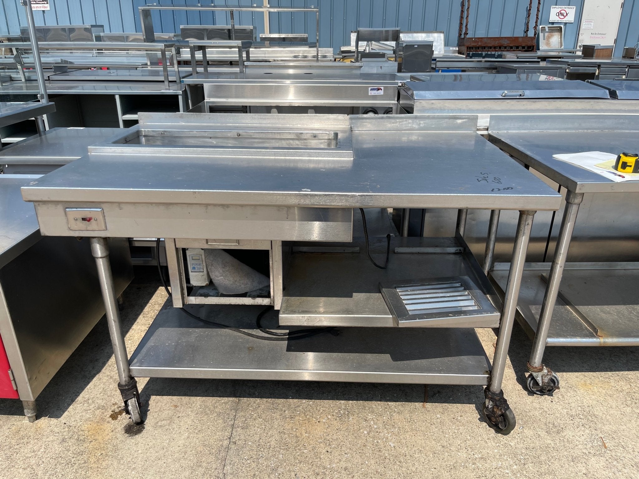 Used 61" Stainless Steel Table with Well and Drain - SS246 - Falcon Restaurant Supply - 1