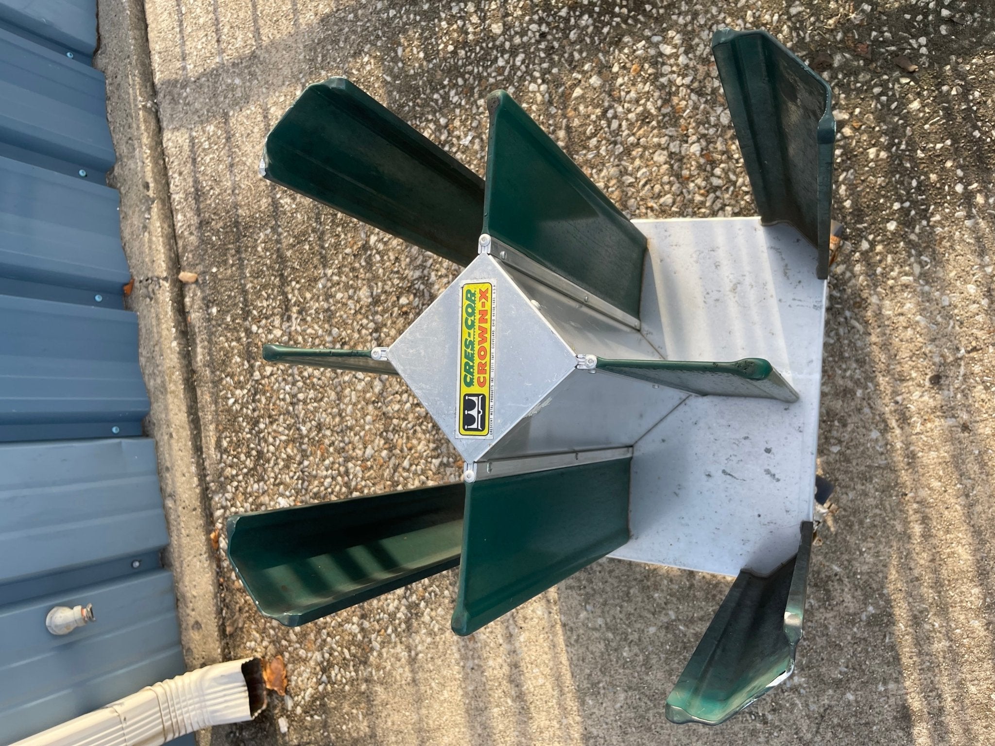 Used Cres Cor 5017240 Dish Plate Dolly Poker Chip Style 7" - 9" Plates 240 Plates - SS252 - Falcon Restaurant Supply - 3