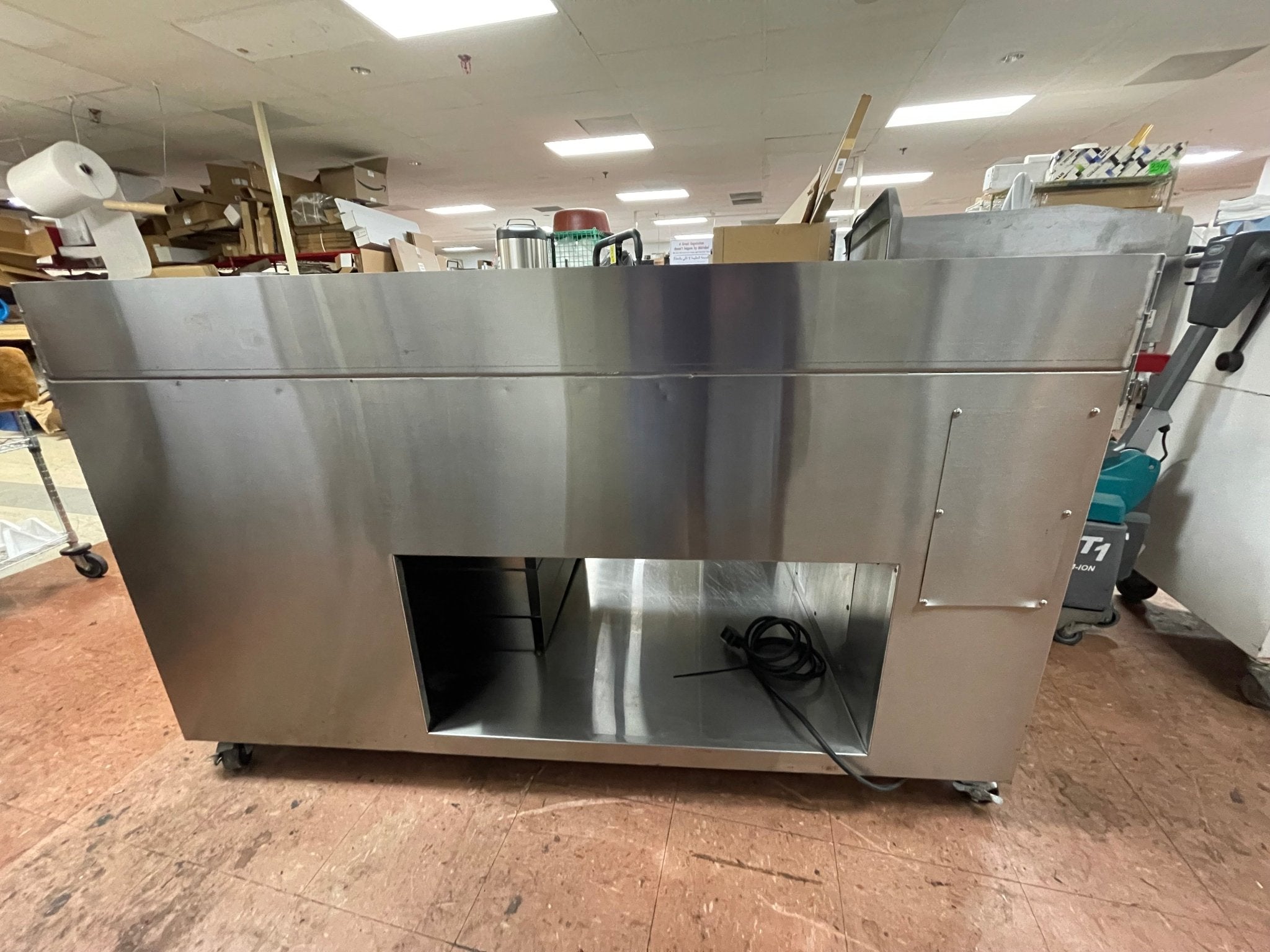 Used Duke HCSS - LH Stainless Steel Dry Channel Soup Warmer Heated Holding Station Buffet - 220V - Falcon Restaurant Supply - 3