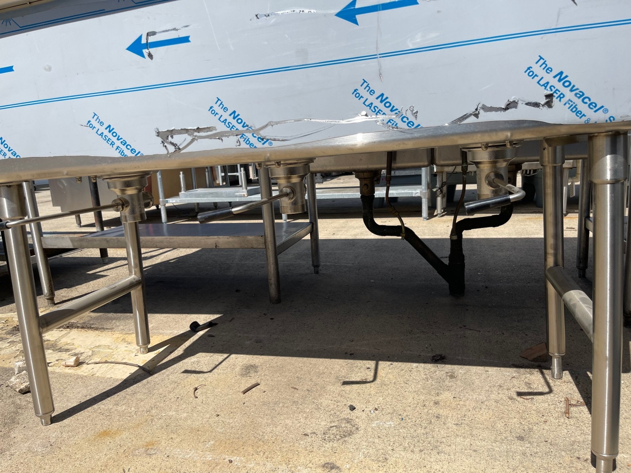 New Winholt 99" Stainless Steel 3 Compartment Sink with Twist Drains - SS267 - Falcon Restaurant Supply - 2