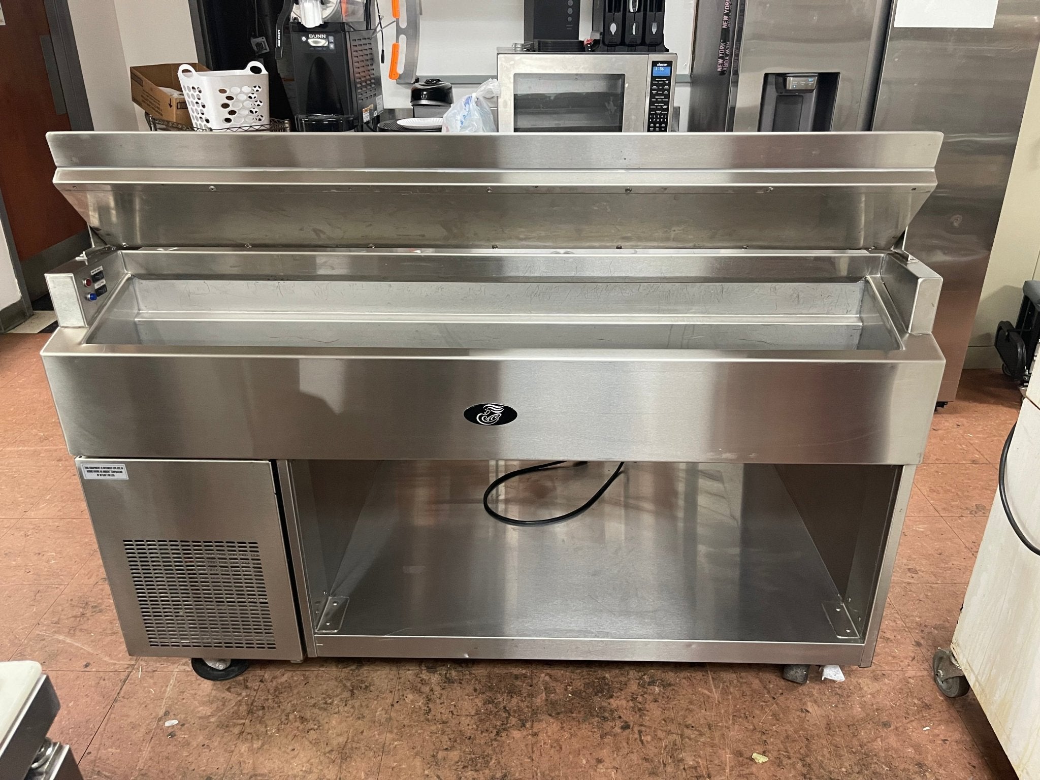 Used Randell 60" Stainless Equipment Stand with Refrigerated Cold Rail and Heated Shelf 120V - Falcon Restaurant Supply - 4
