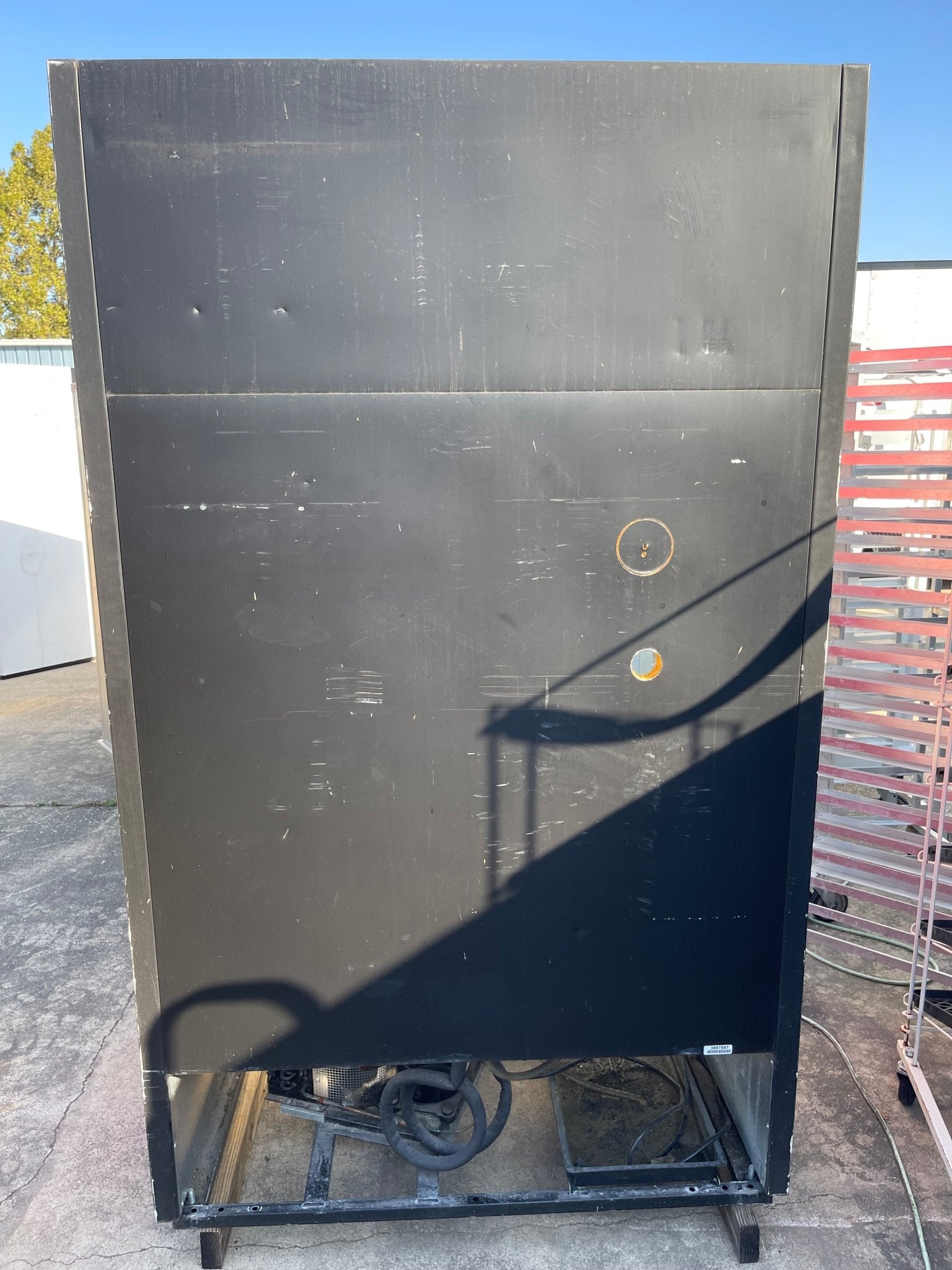 03 True GDM - 41 Sliding Glass 2 Door Reach - in Merchandising Cooler Refrigerator Converted to Hold Kegs As Is - Falcon Restaurant Supply - 6