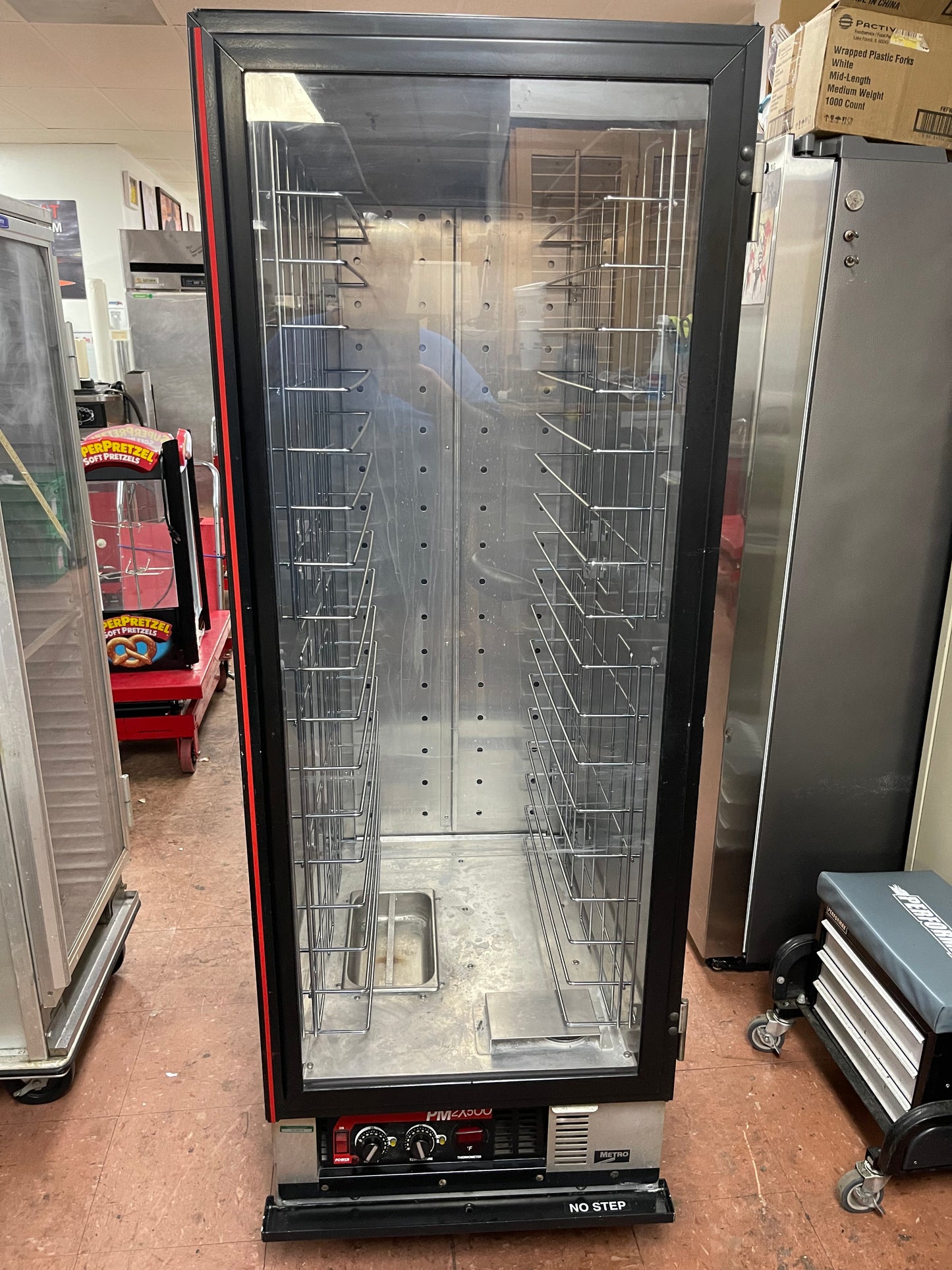 Used Metro C175 Full Height PM2X500 Mobile Heated Humidified 18 Pan Warming Dough Proofing Cabinet 120V