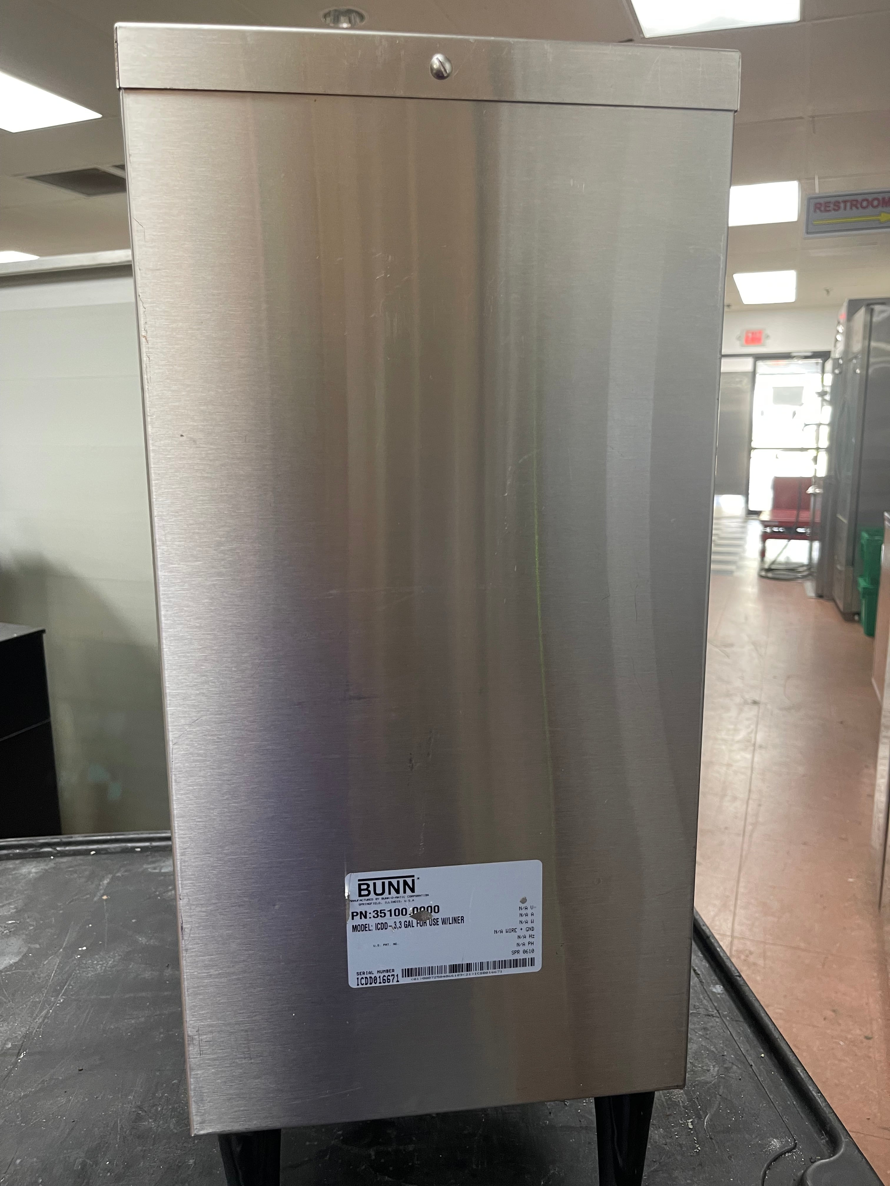Used Bunn 35100.0000 ICDD-3 Stainless Iced Coffee Liner Dispenser 3.3 Gallon