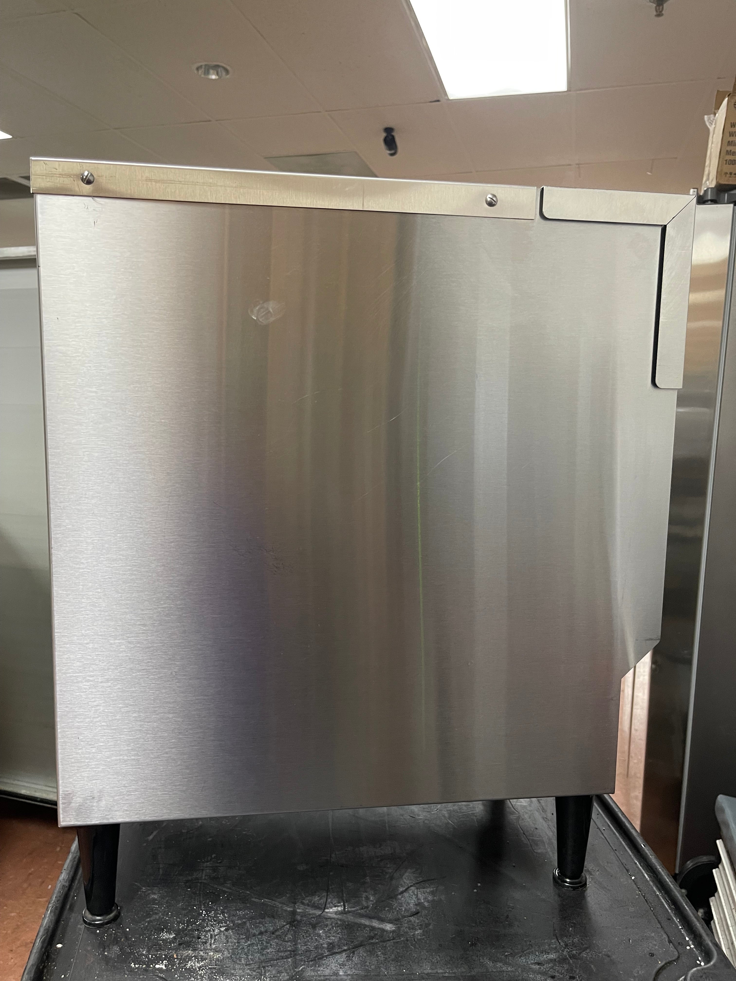 Used Bunn 35100.0000 ICDD-3 Stainless Iced Coffee Liner Dispenser 3.3 Gallon