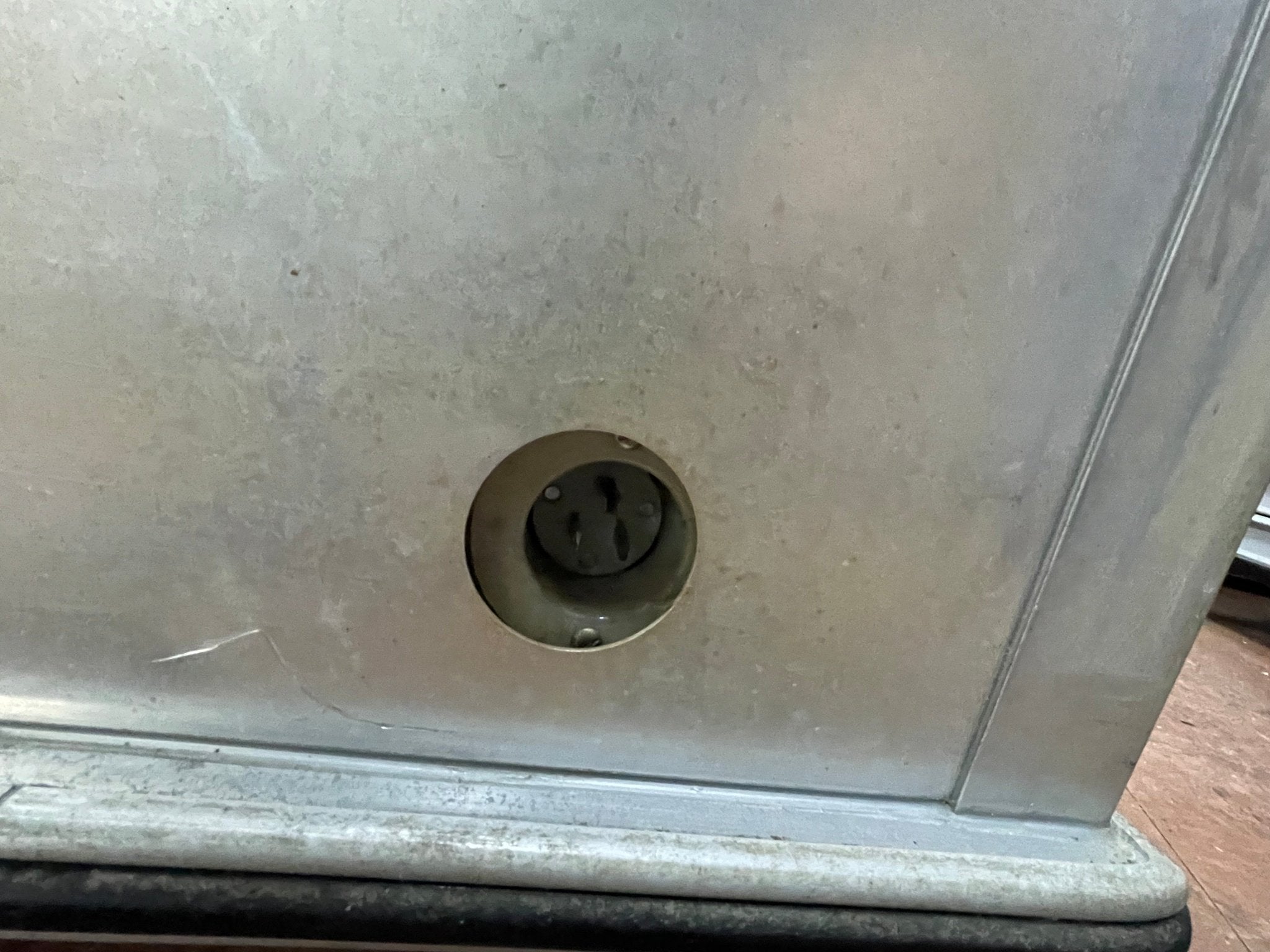 Used Seco 34 Tray Mobile Full Size Heated Humidified Dough Proofer Cabinet - 120V - Falcon Restaurant Supply - 5