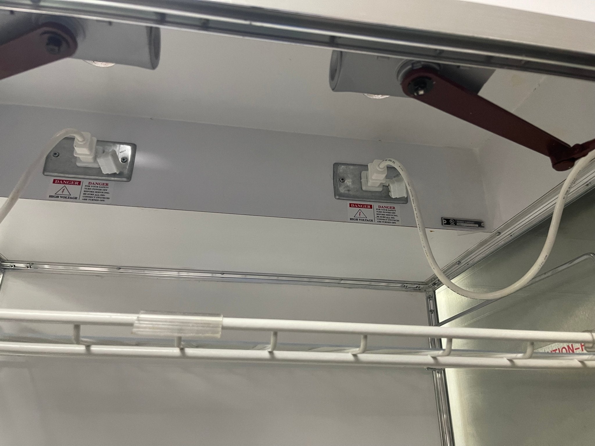 Used 70"H Self Closing Glass 2 Door Lighted Display Case 120V - Falcon Restaurant Supply - 4