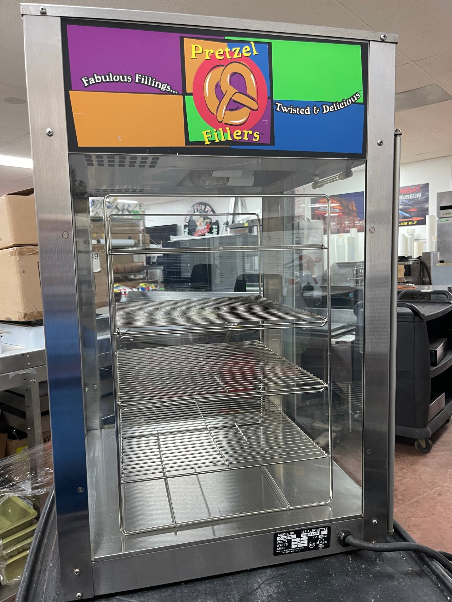 Used Wisco Heated Glass Display Case Lighted Warmer Merchandiser 120V 965 Watts