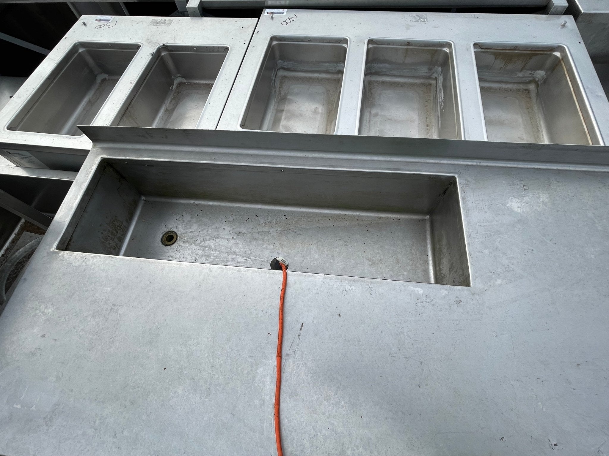 Used 83" Stainless Steel Table with Well and Drain - SS274 - Falcon Restaurant Supply - 2