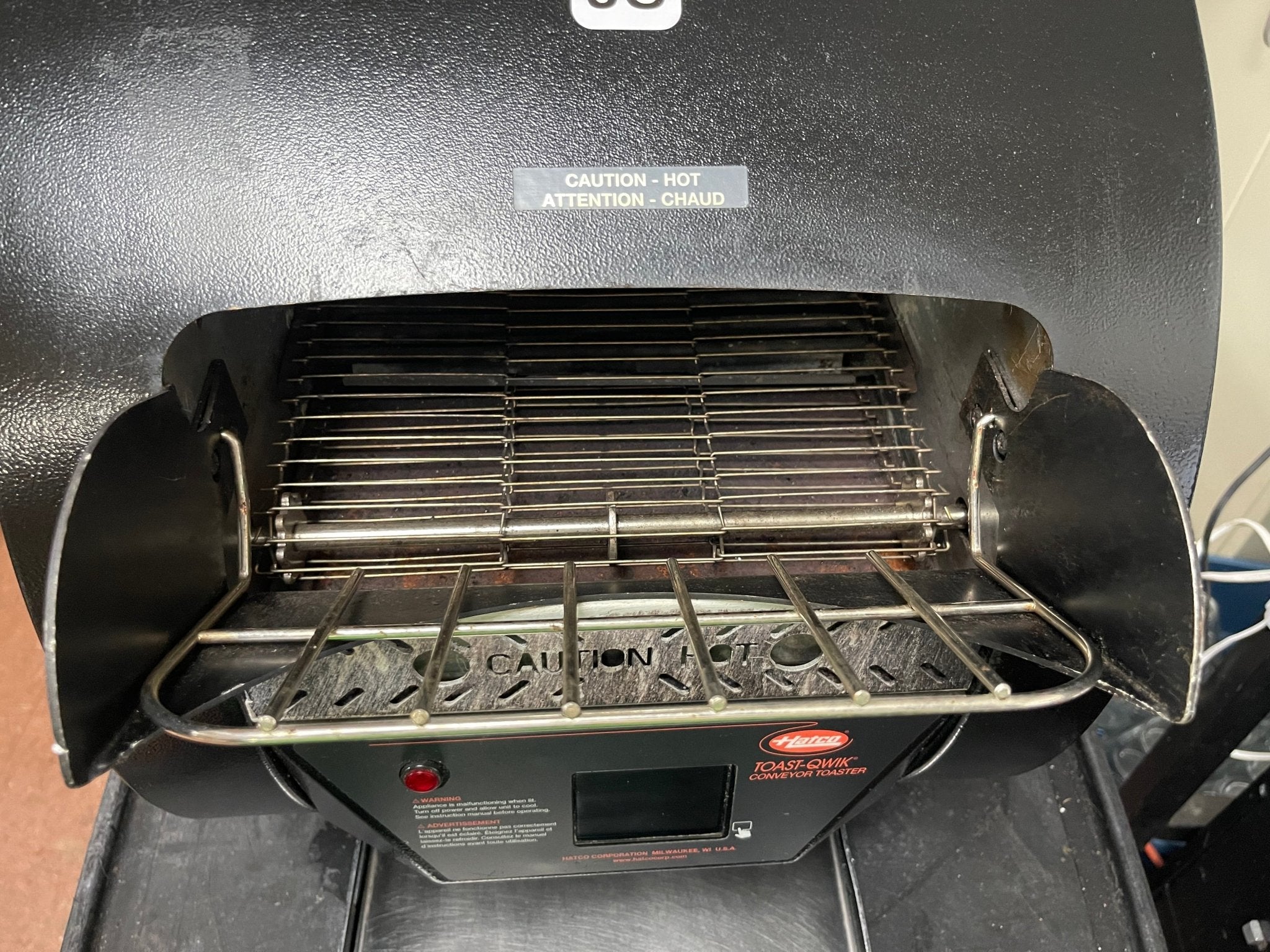 Used Hatco TQ3 - 900H Toast - Qwik Conveyor Toaster 208V 900 Slices Per Hour - JS - Falcon Restaurant Supply - 4