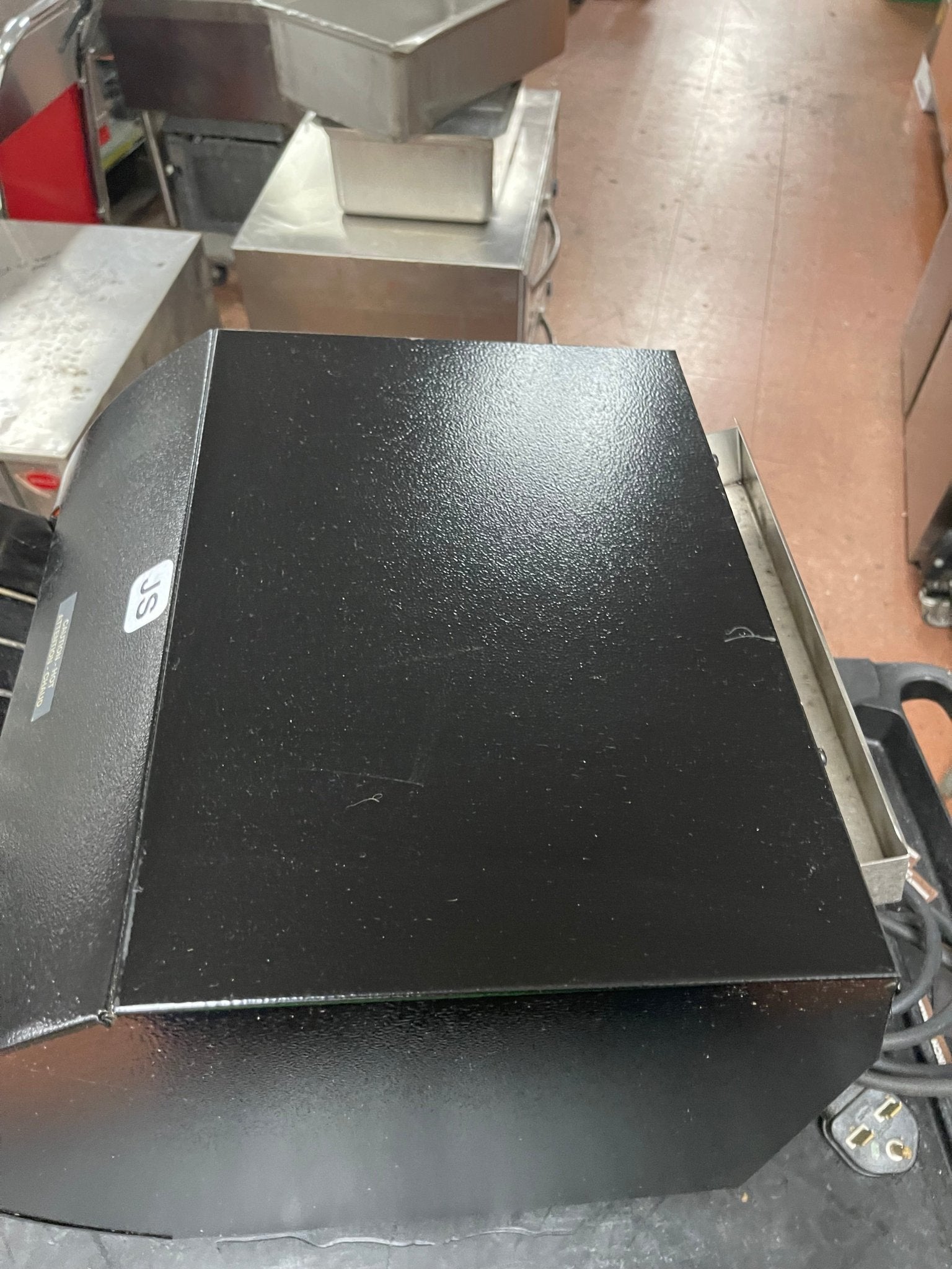 Used Hatco TQ3 - 900H Toast - Qwik Conveyor Toaster 208V 900 Slices Per Hour - JS - Falcon Restaurant Supply - 11