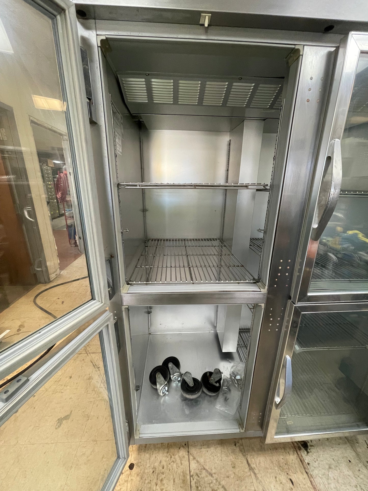 Used Beverage-Air ER48-1AHG Stainless Glass 4 Door Top Mounted Reach-in Refrigerator 120V