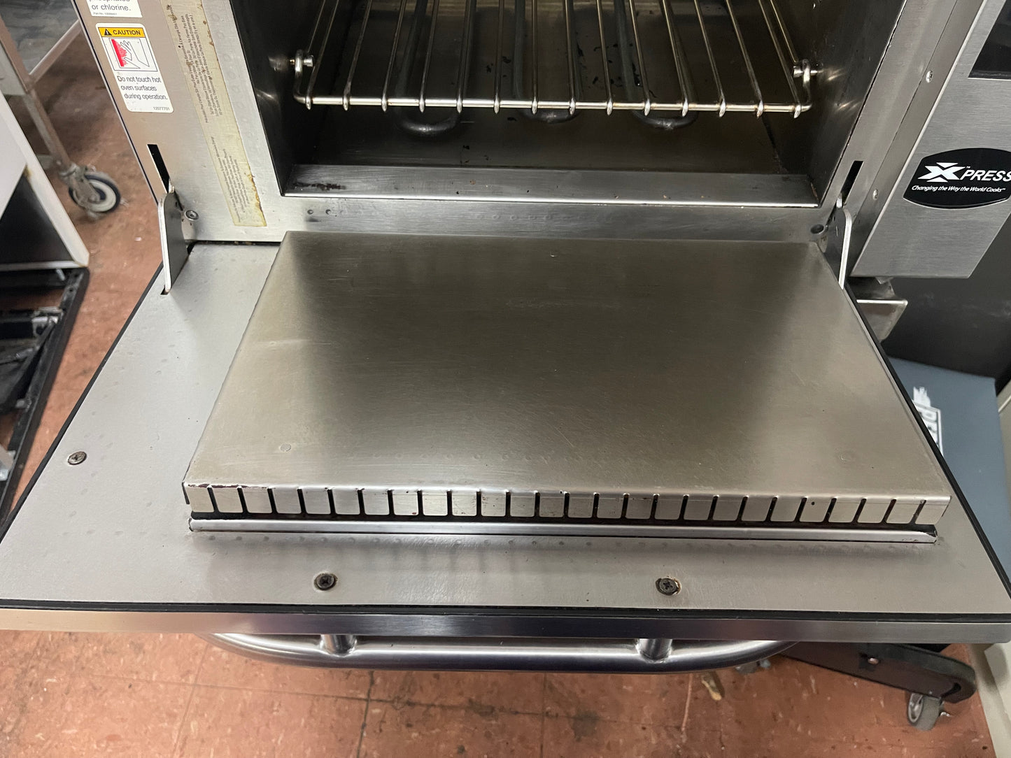 2014 Amana Menumaster MPX22QT Accelerated Oven 0 Hours 220V New Mags at 1907 Hours