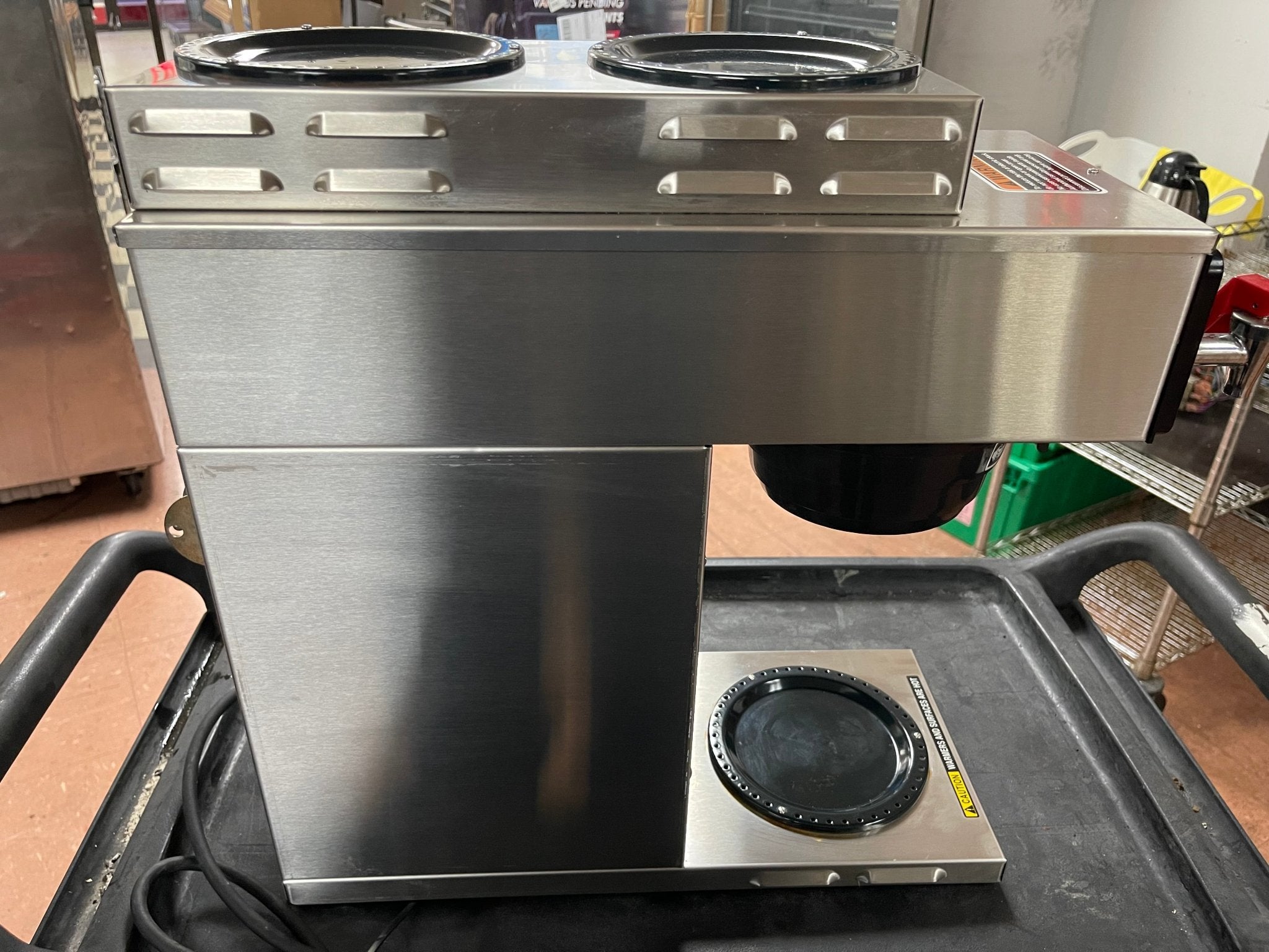 Used BUNN AXIOM® DV - 3 Dual Voltage 12 Cup Coffee Brewer Machine with 3 Warmers 120V - Shir - Falcon Restaurant Supply - 3